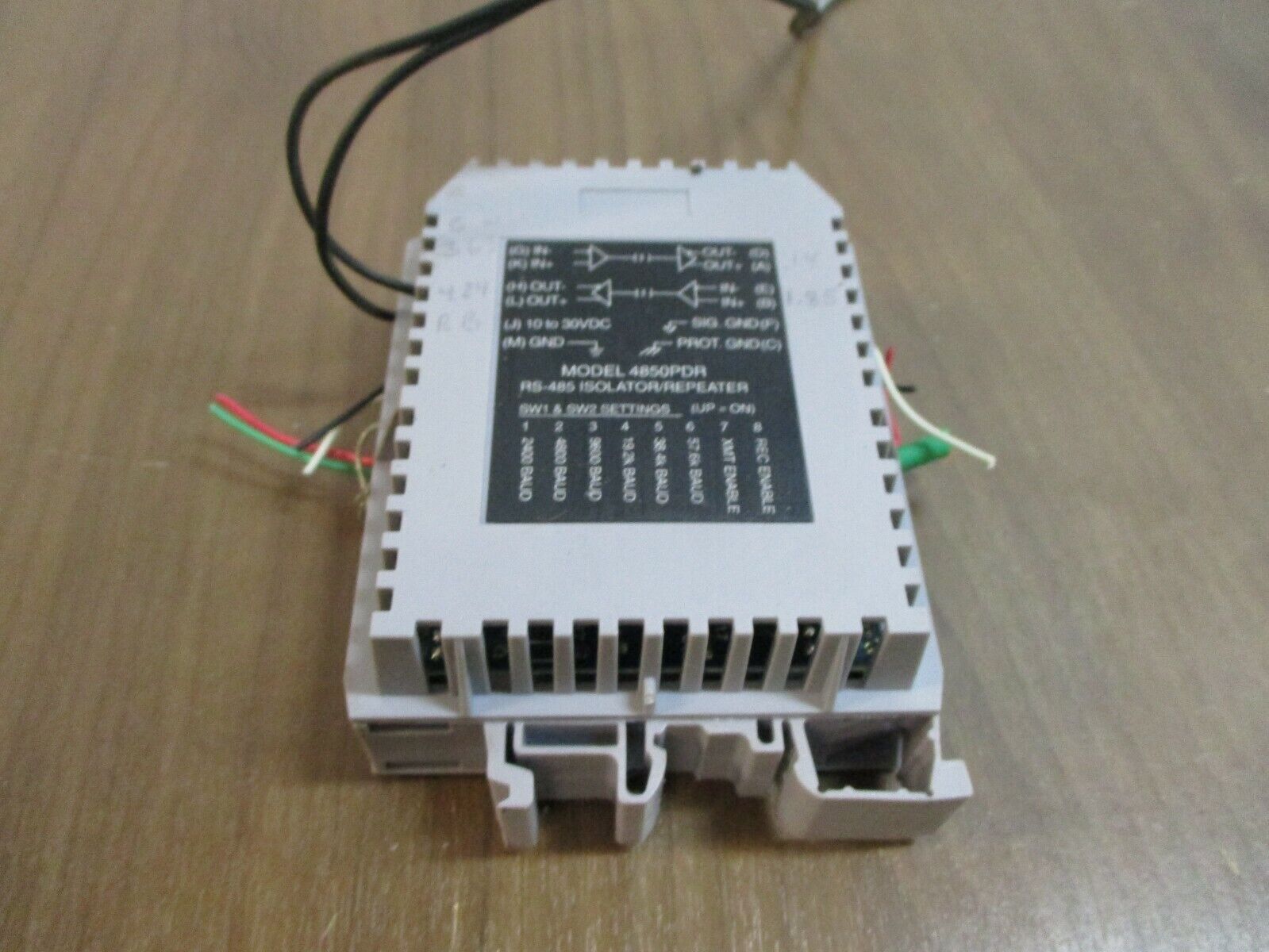 B&B Electronics RS-485 Isolator / Repeater 4850PDR 10-30VDC Used