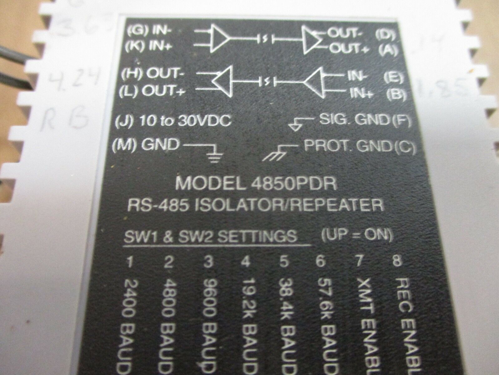B&B Electronics RS-485 Isolator / Repeater 4850PDR 10-30VDC Used