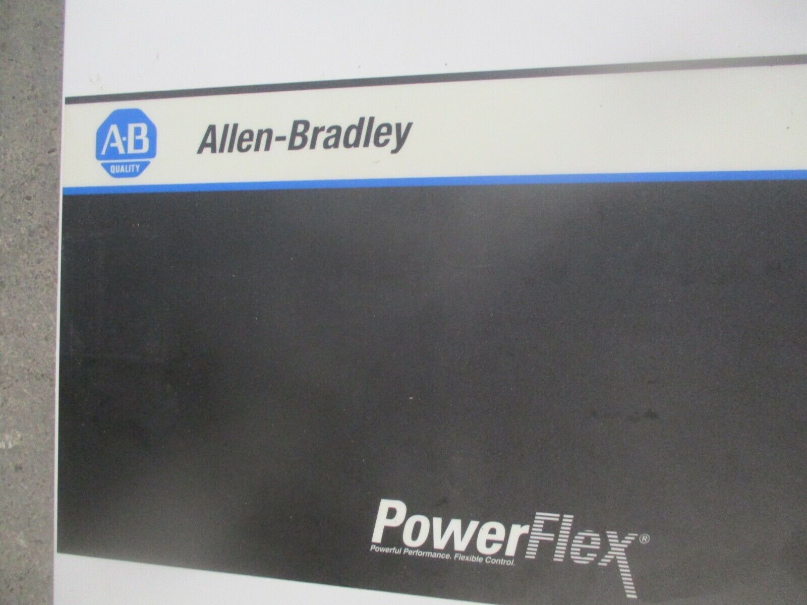 Allen-Bradley PowerFlex 700 AC Drive w/ Nema 12 Enclosure 20HP 460V 3Ph Used
