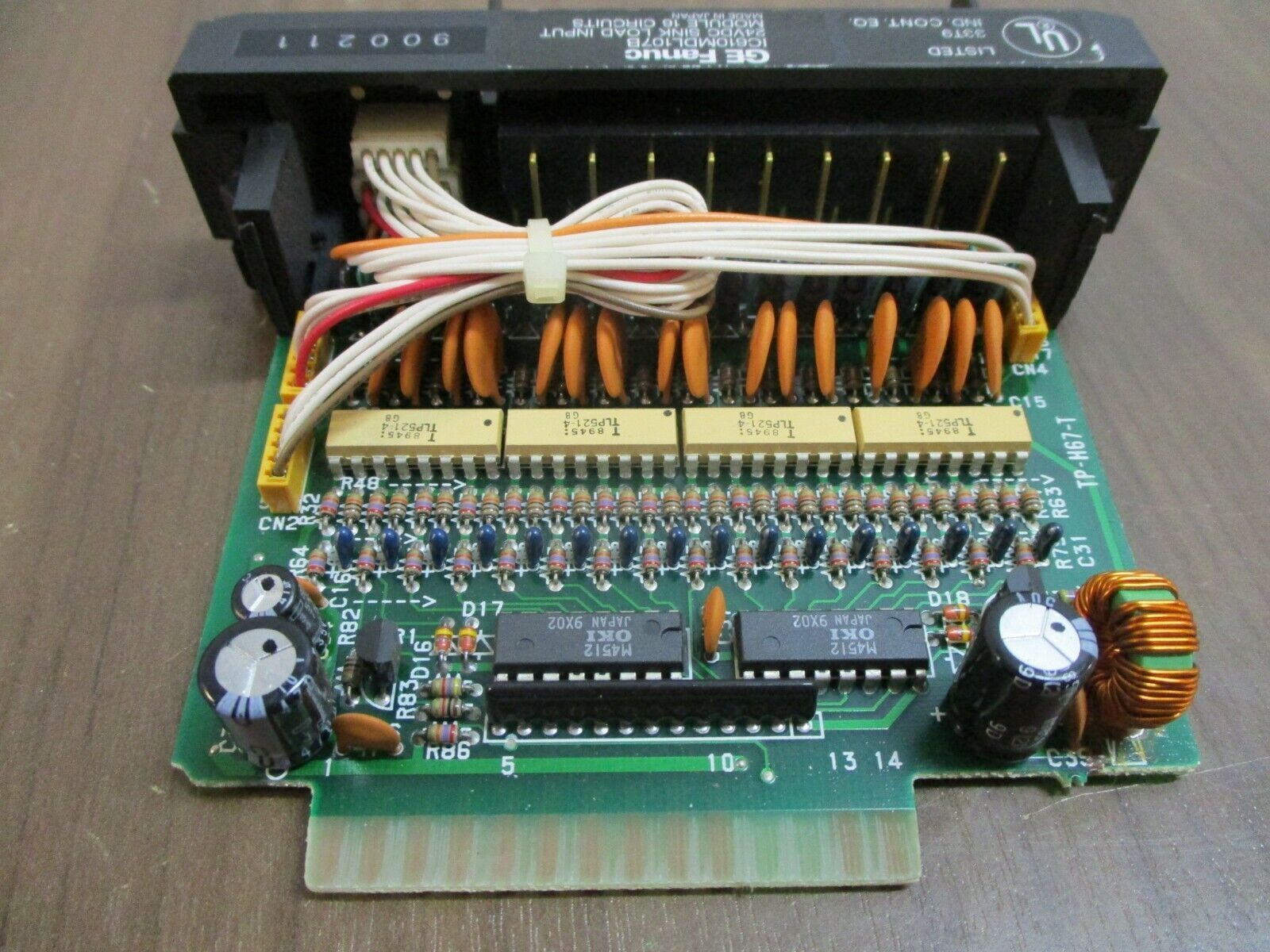 GE Fanuc 24VDC Sink Load Input Module IC610MDL107B 16-Circuit Used