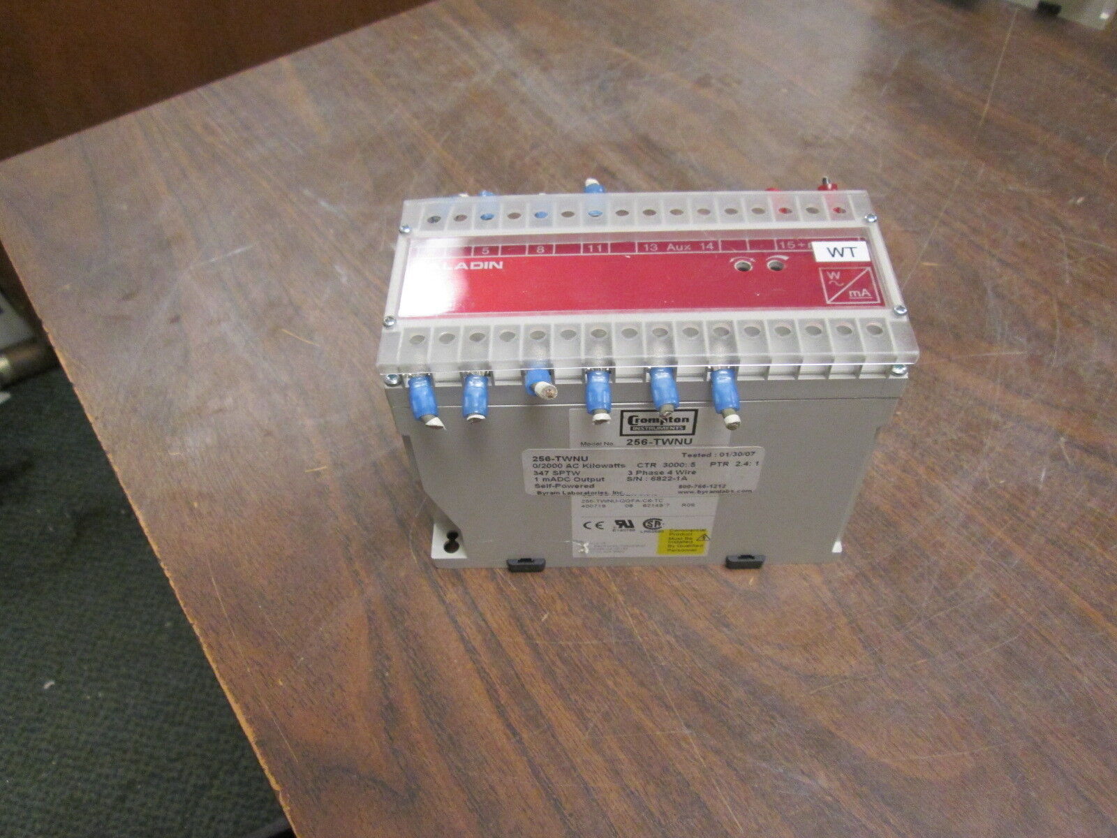 Crompton Paladin Transducer 256-TWNU 0/2000 AC KW 3Ph 4W CTR 3000:5 PTR 2.4:1