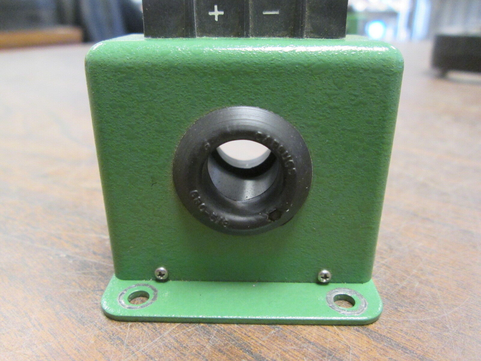 Katy Current Sensor 420 Range: 15A Input: 5-40VDC Output: 4-20mA Used