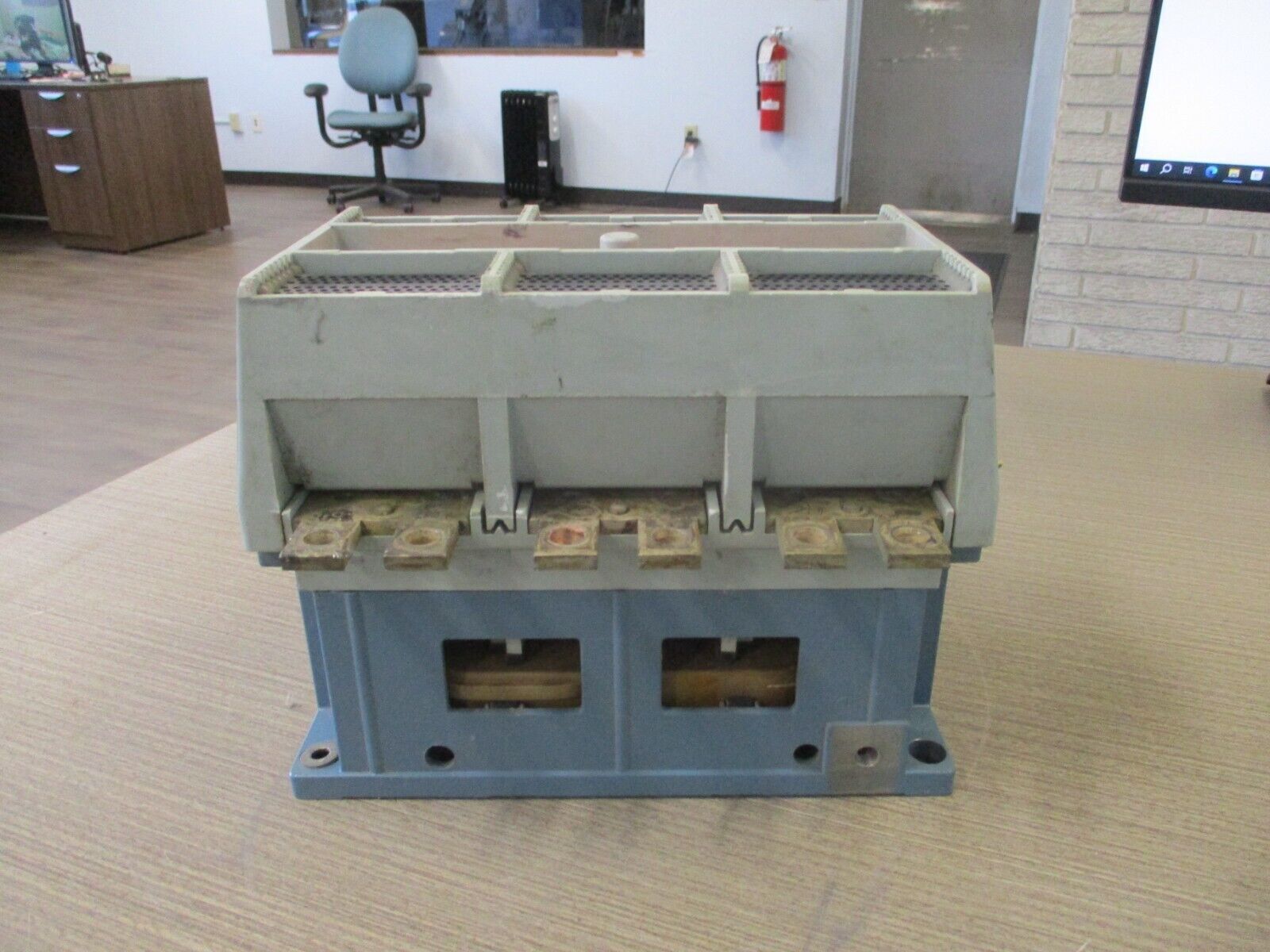 Asea Size 6 Contactor EG 630-2 480 V Coil 540 A 600 V Used