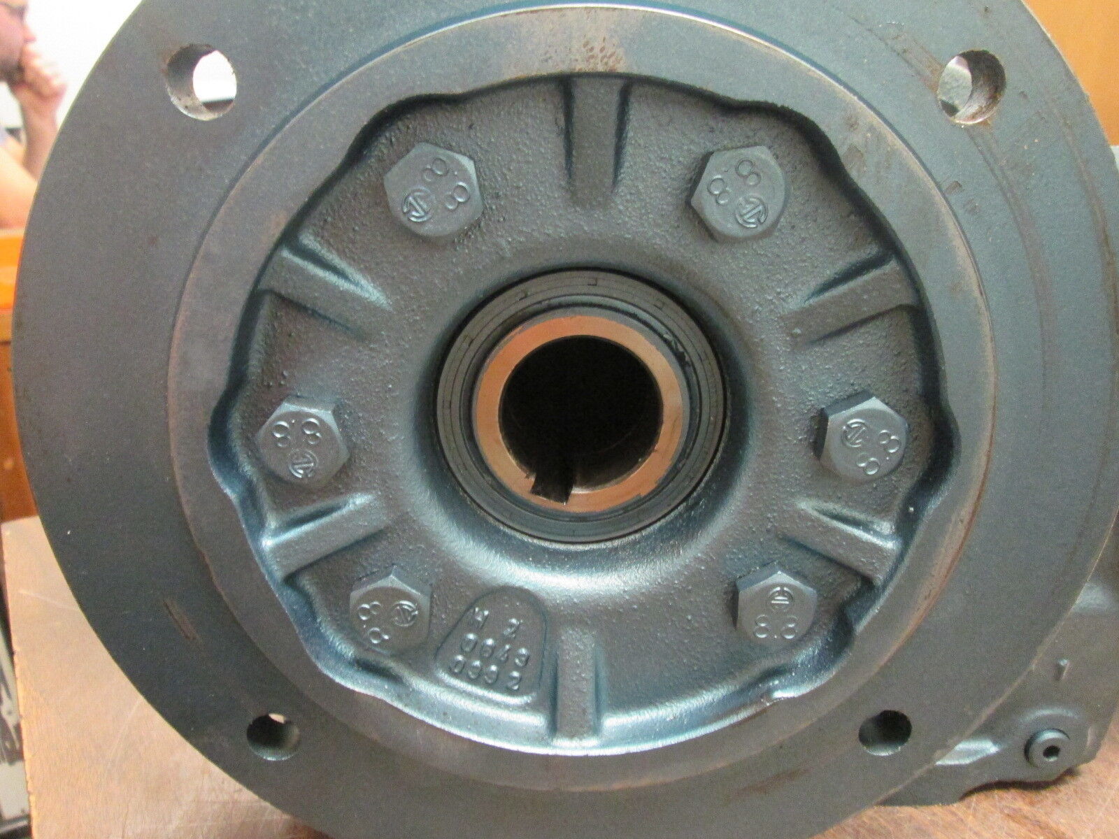 SEW-Eurodrive Gear KAF67LP143 Ratio 48.77:1 6370 in/lbs Torque Used