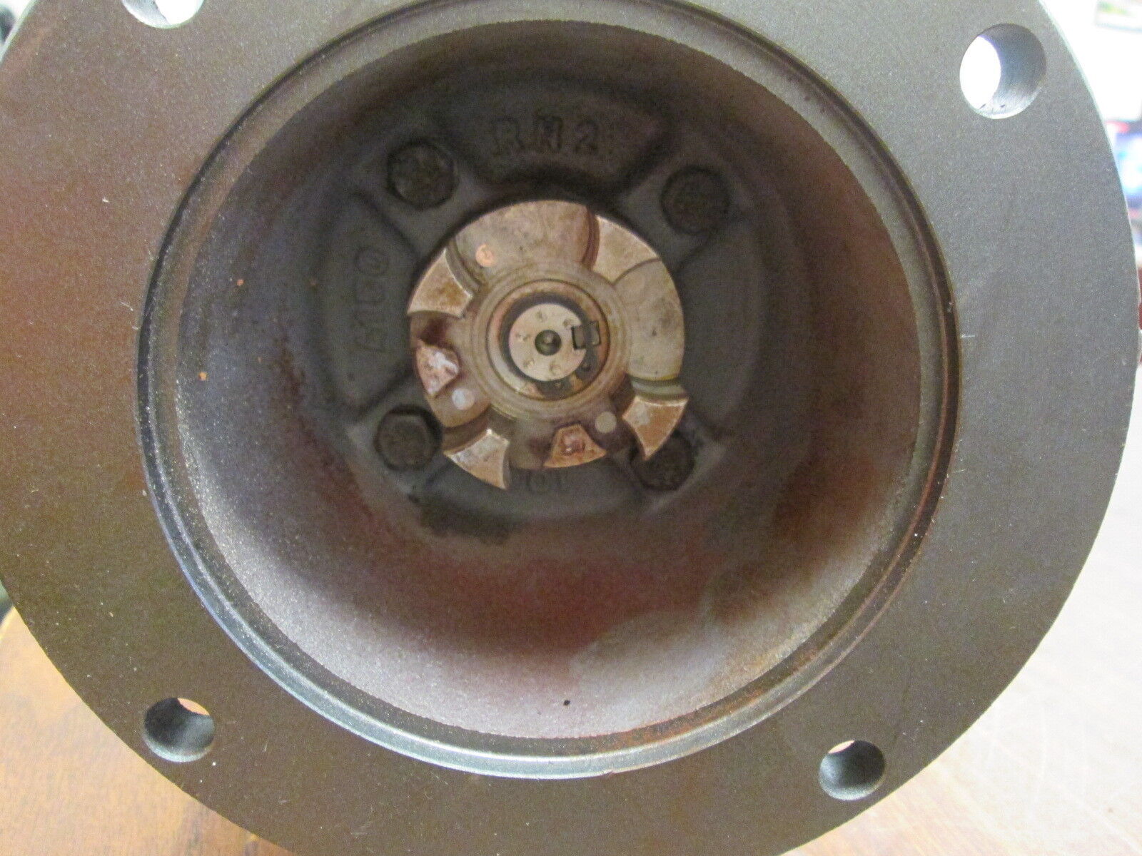 SEW-Eurodrive Gear KAF67LP143 Ratio 48.77:1 6370 in/lbs Torque Used