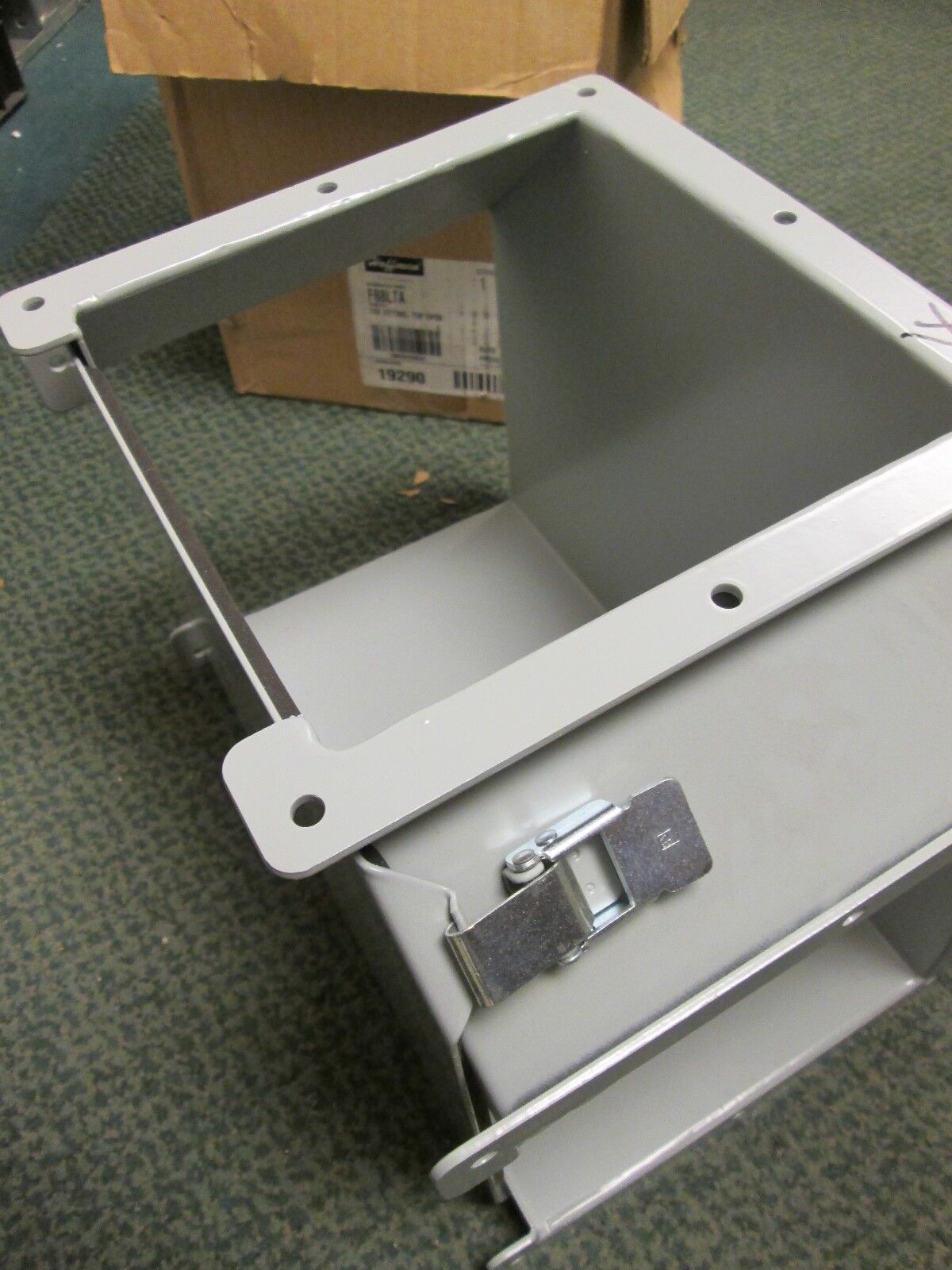 Hoffman Wireway Tee Fitting F88LTA Size 8x8" New Surplus