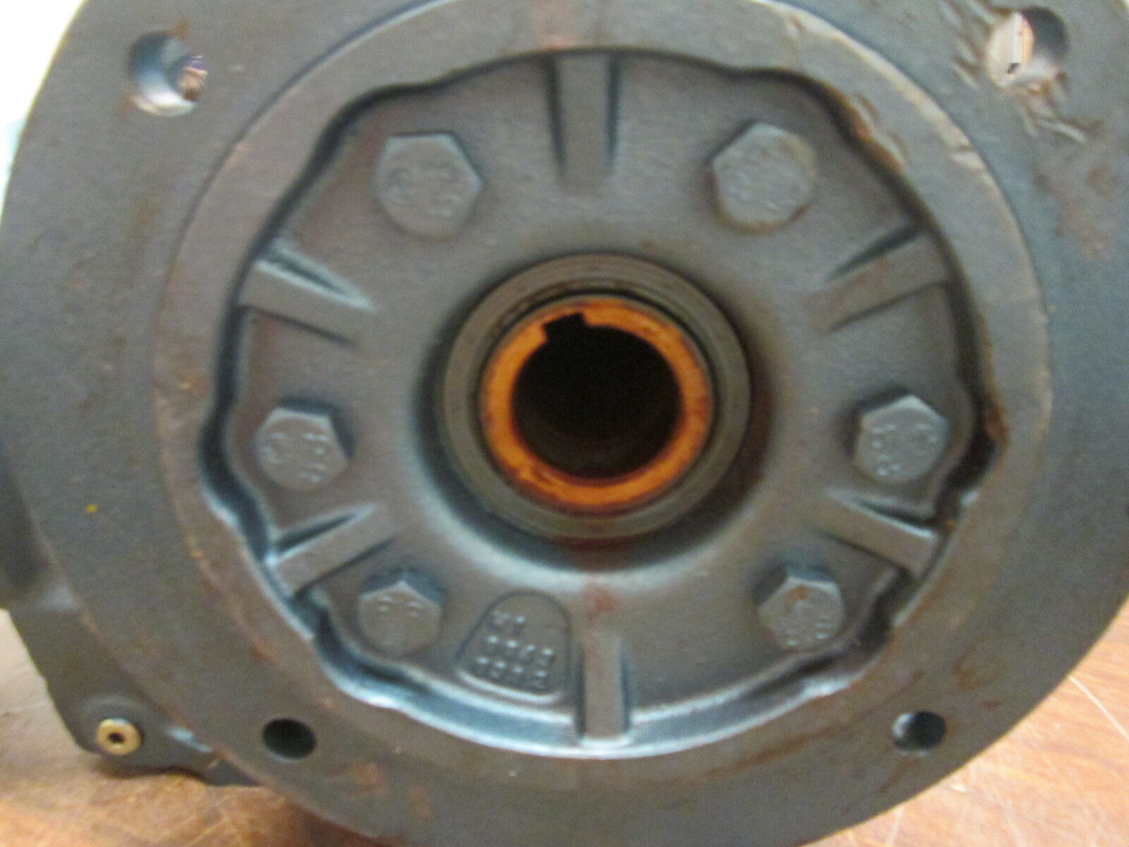 SEW-Eurodrive Gear KAF67LP56 Ratio 90.04:1 6370 in/lb Torque Used