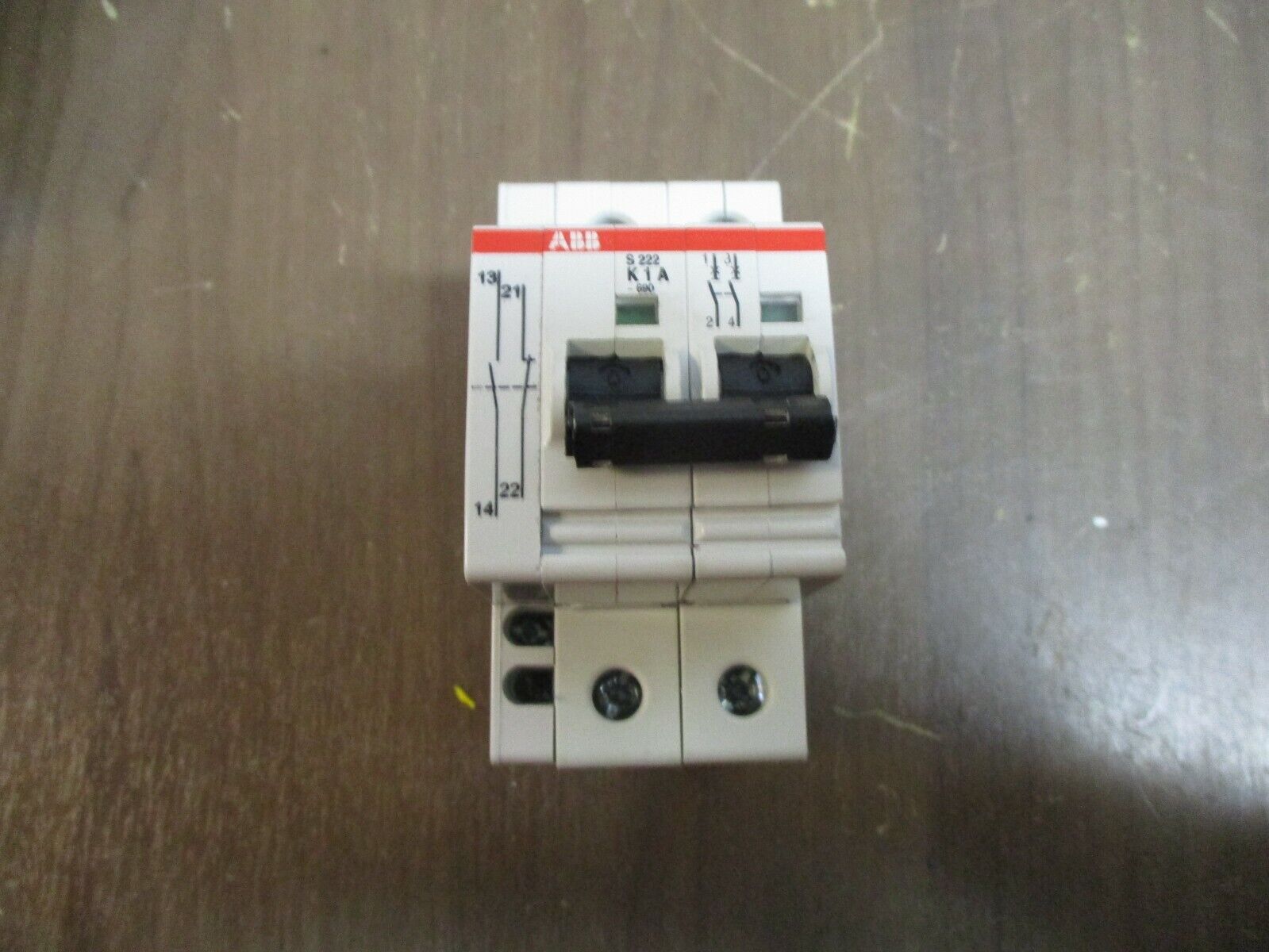 ABB Circuit Breaker w/ Aux Contact S 222 K1A 1A 690V 2P Used