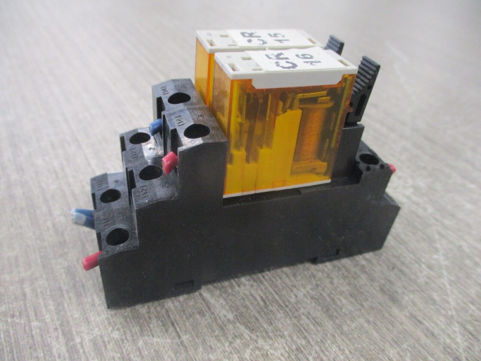 Allen-Bradley Relay 700-HK36A1 Ser. B 120V Coil w/ Base *Lot of 2* Used