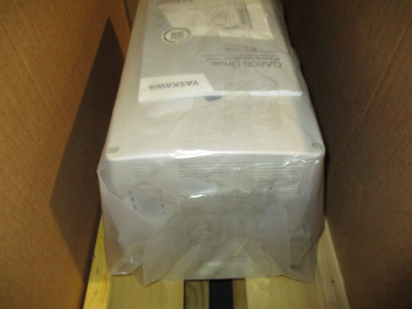 Yaskawa GA800 AC Drive CIPR-GA80U4168ABMA-AAAANA Rev. B 125HP 480V 3Ph