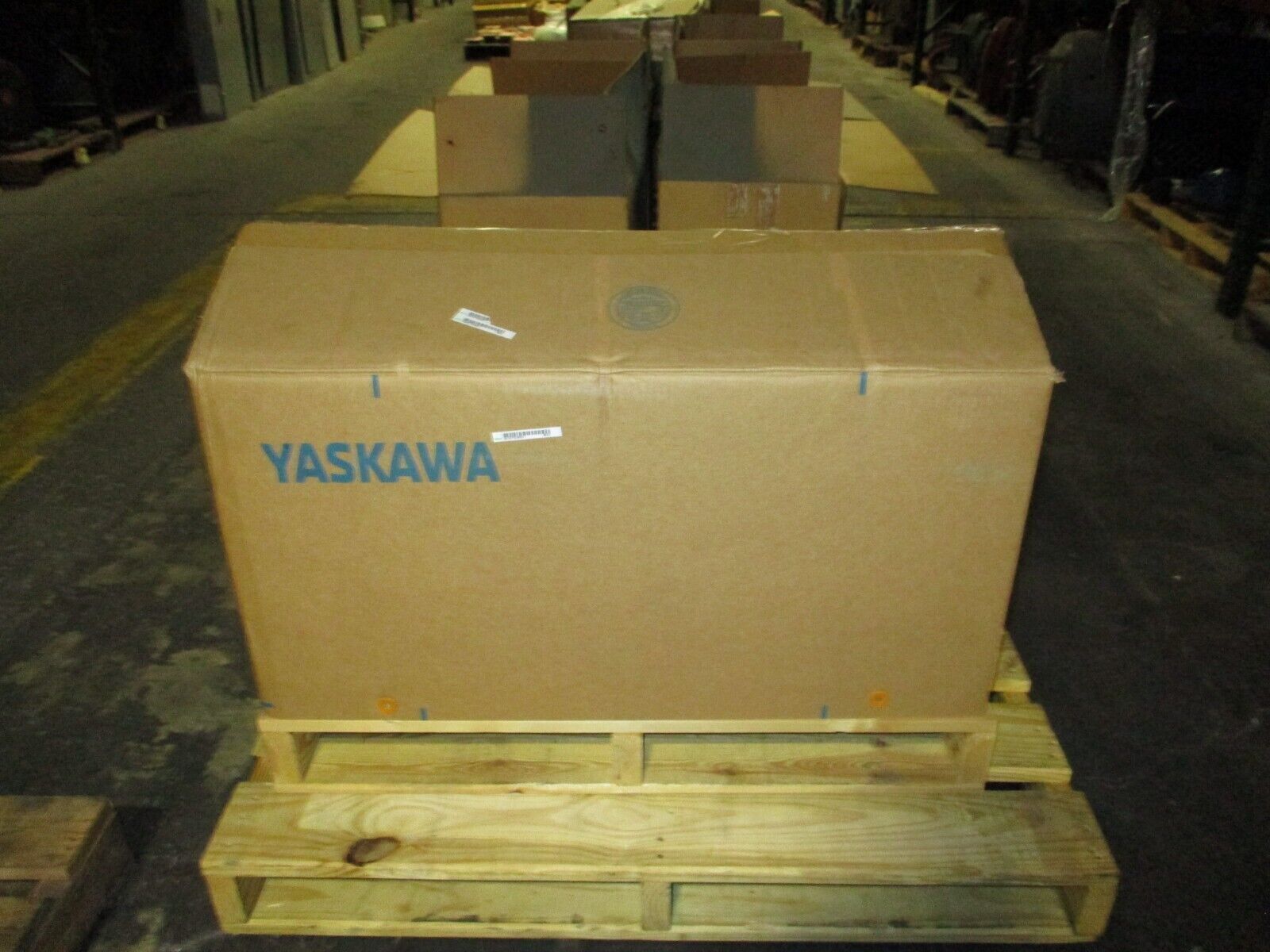 Yaskawa GA800 AC Drive CIPR-GA80U4168ABMA-AAAANA Rev. B 125HP 480V 3Ph