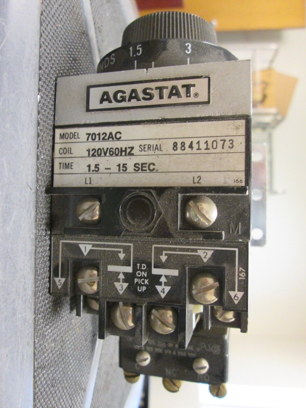 Agastat Timer 7012AC 1.5-15 Sec 120V 60Hz Aux Contact Used