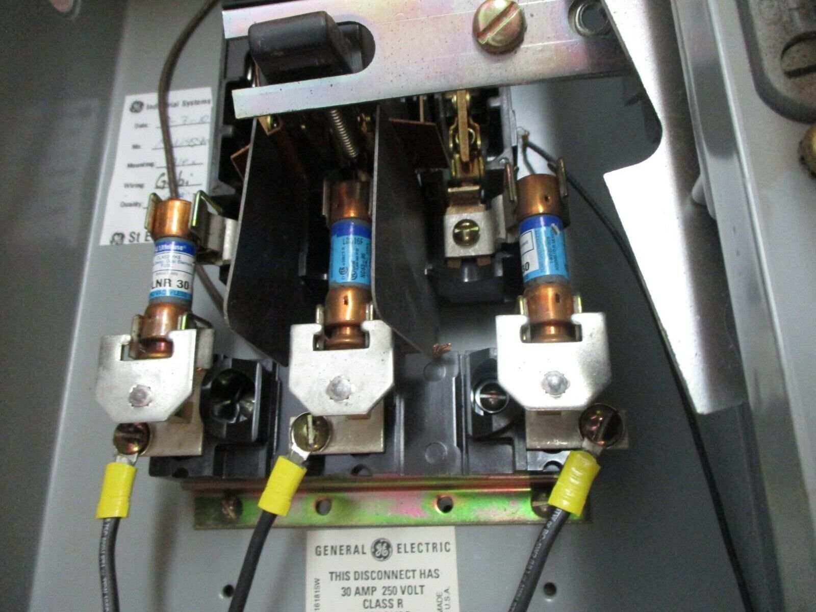 GE Fusible Size 1 Combination CR308CT**RA1AALAA# 200-208V Coil 27A 600V, Used