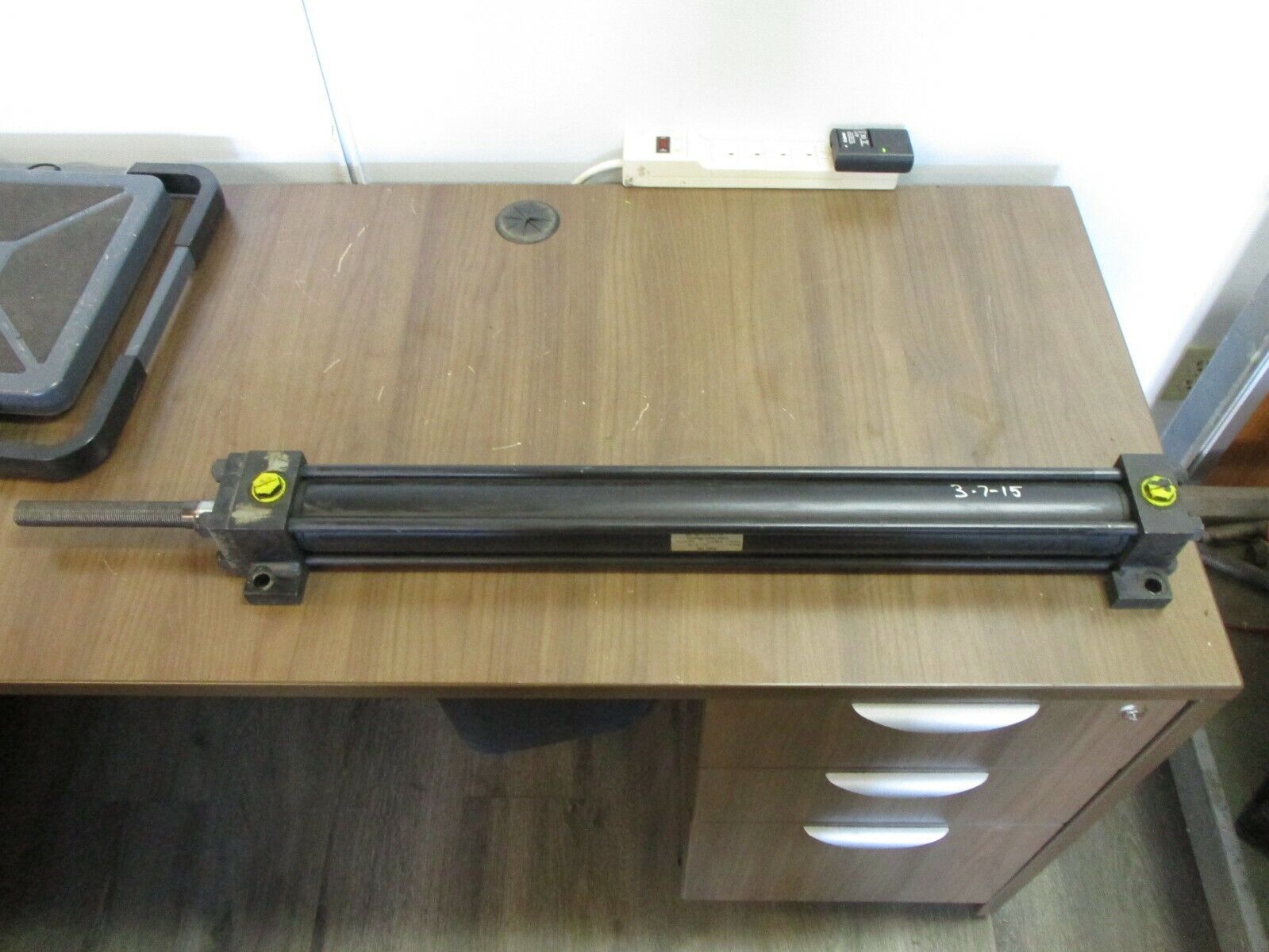 RWC Hydraulic Cylinder CL31-03-106 3000PSI Used