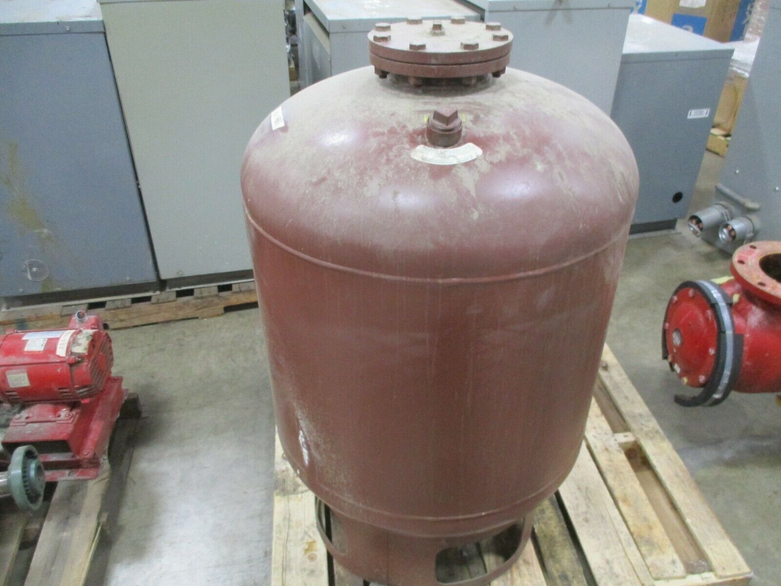 Wessels Company Bladder Expansion Tank NLA-400 106 Gallon Used