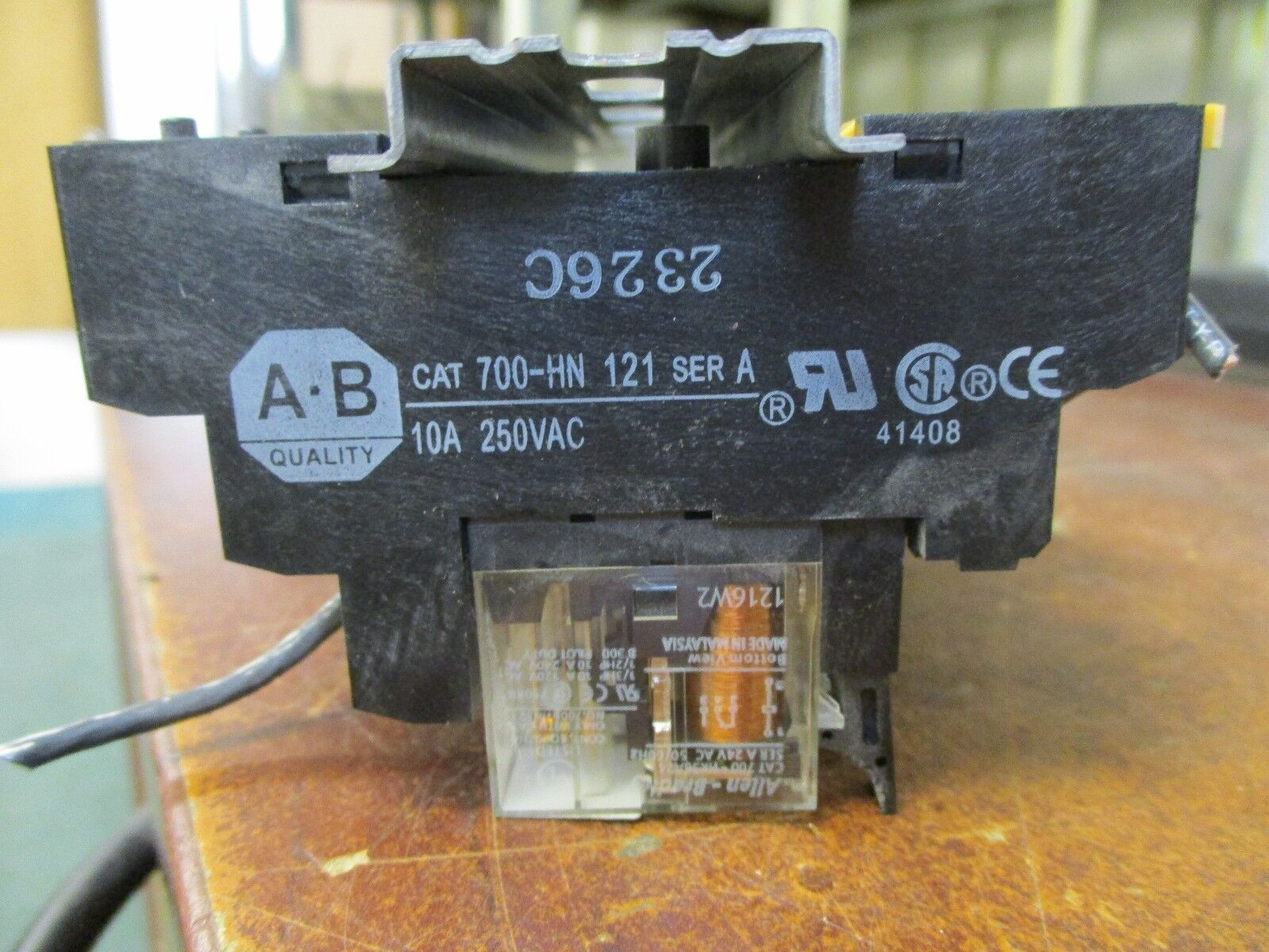 Allen-Bradley Relay w/Base 700-HK36A24 24V 50/60Hz "Lots of 2" Used