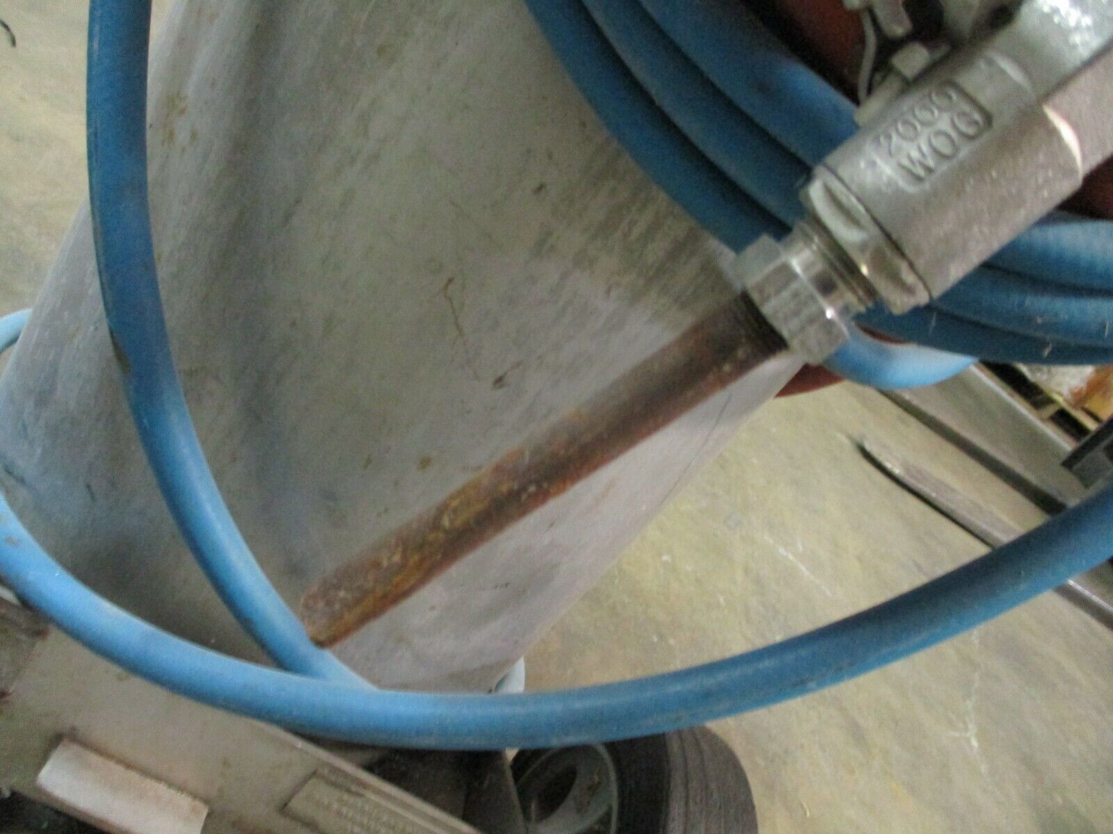 DBS Manufacturing Stainless Steel Pressurized Sprayer W711 Used