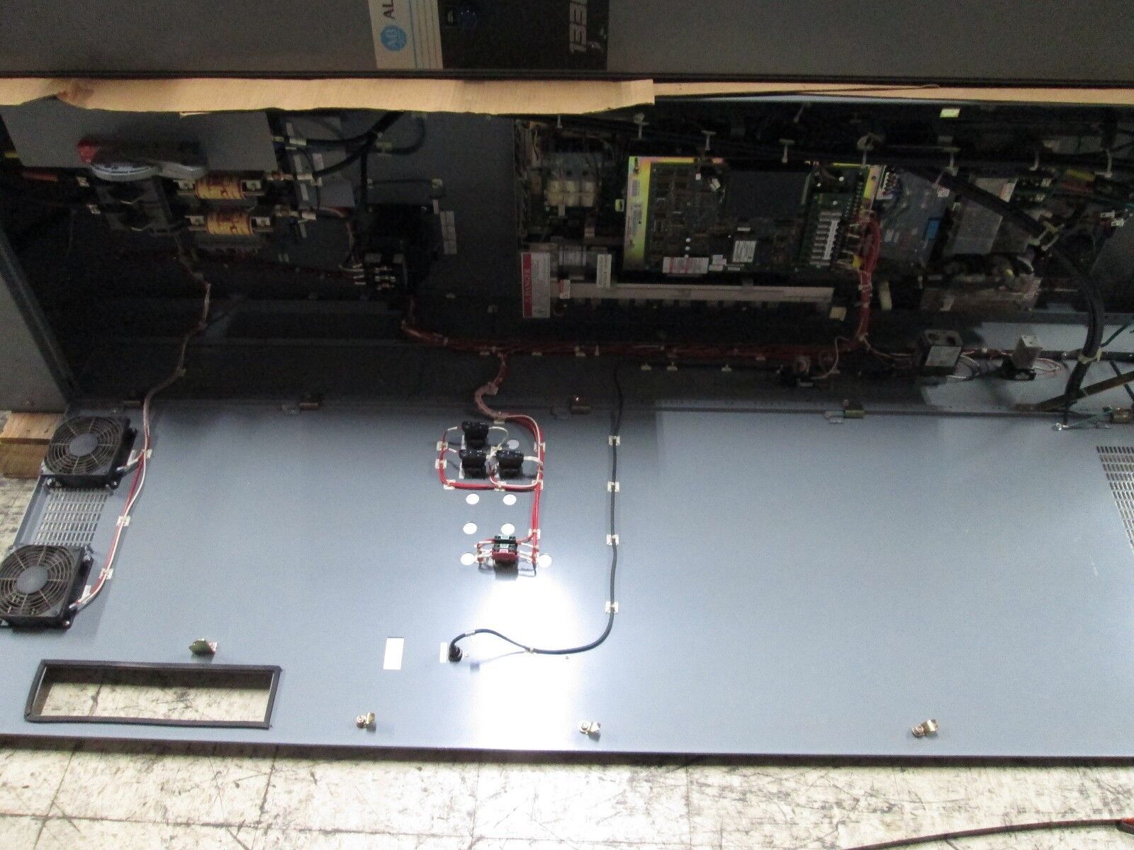 Allen-Bradley 1336 Plus AC Drive w/ Bypass 1336S-B060-AX-EN-L6 60/75HP 3Ph Used