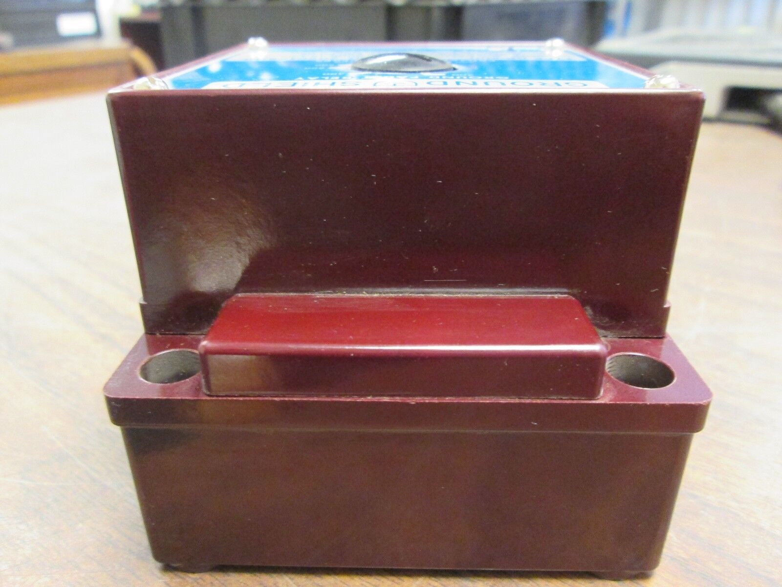 Gould Type GR-200 Ground Shield Ground Fault Relay 202C1261UL 120V 60Hz Used