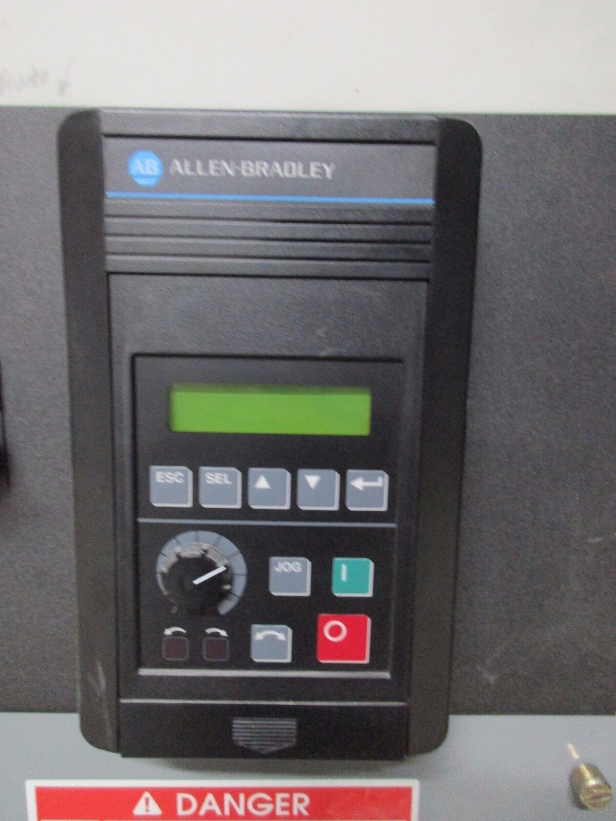 Allen-Bradley 1336 Plus II AC Drive 1336F-B100-AN-EN-L6 100HP 460V Used