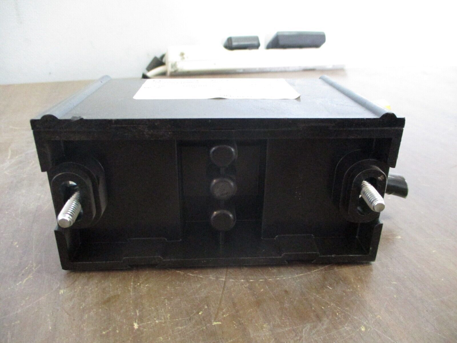 Ferraz Shawmut Power Distribution Block 69131 Load (6): 2/0-#14 600V 1P Used