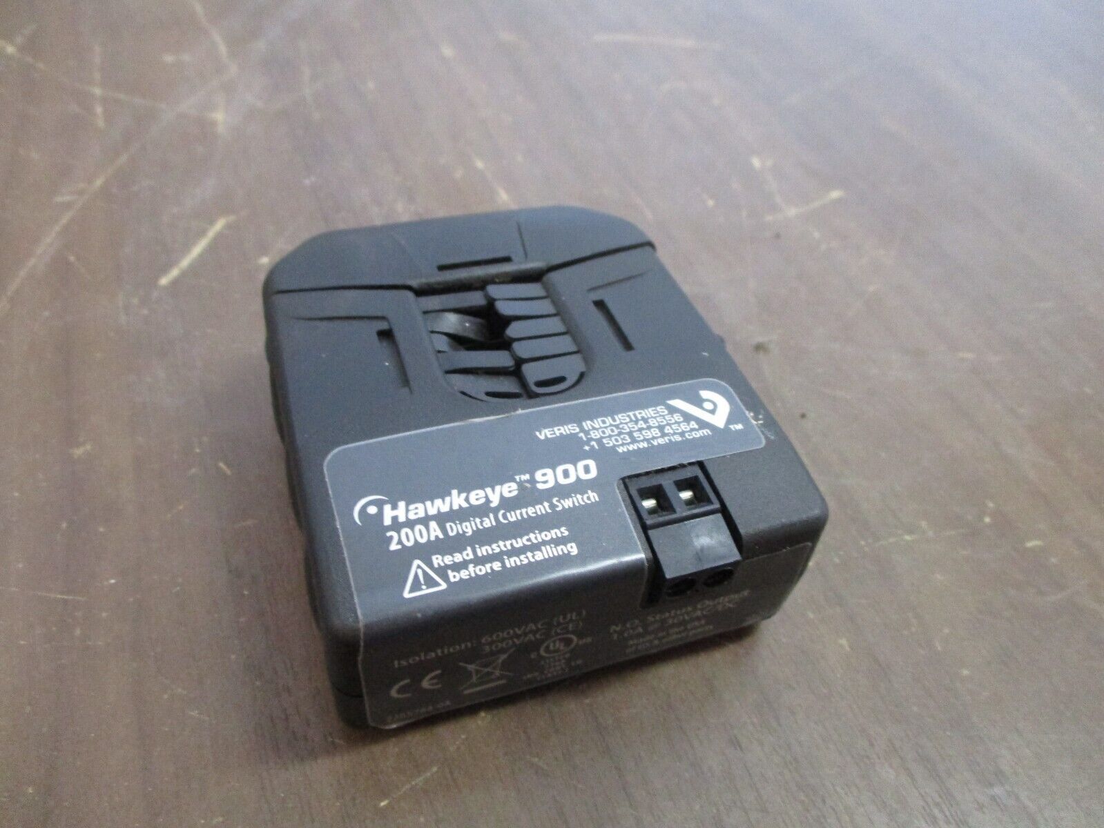 Veris Digital Current Switch Hawkeye 900 200A 600V Used