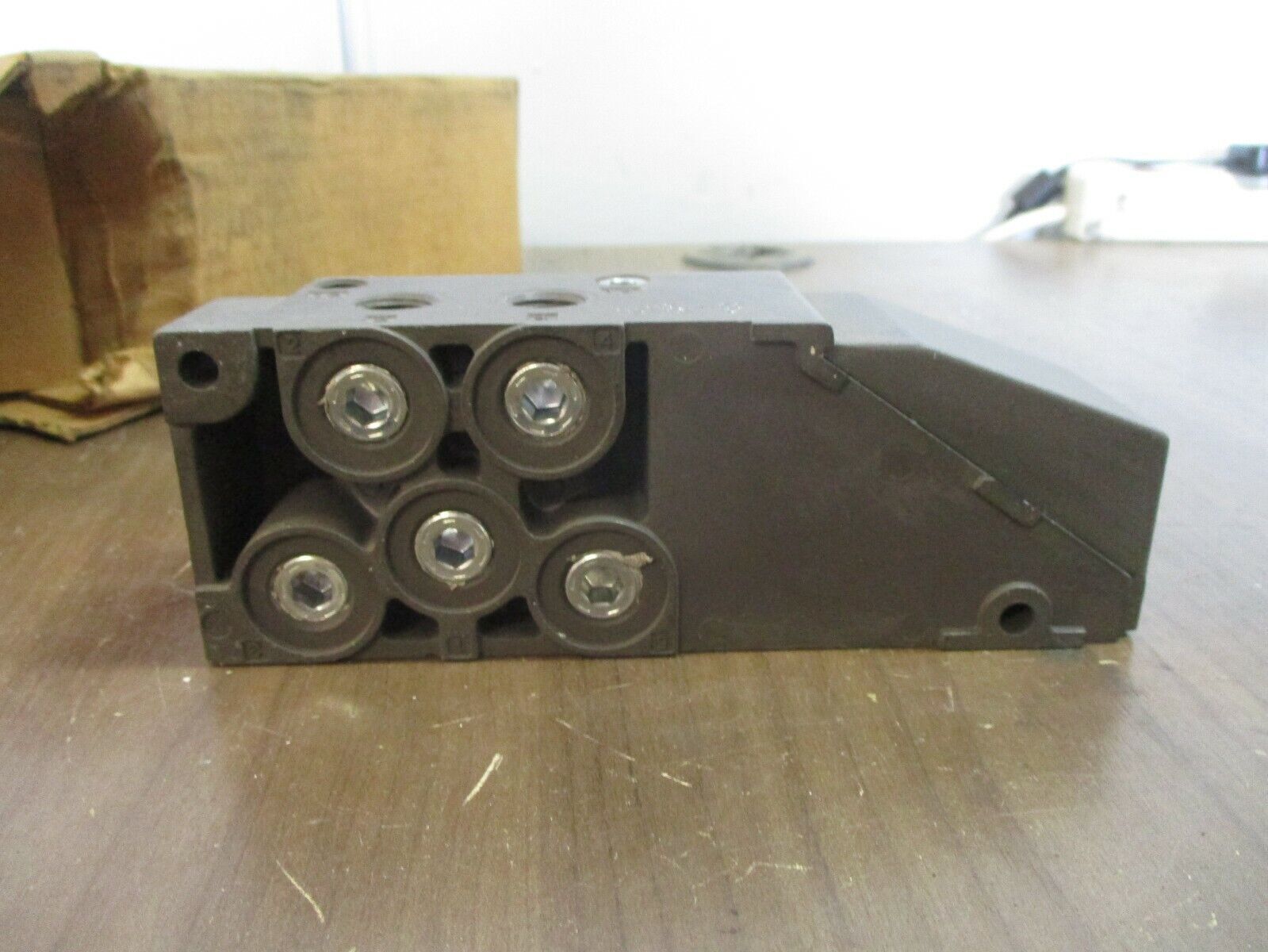 Ross Solenoid Valve 971N91 New Surplus