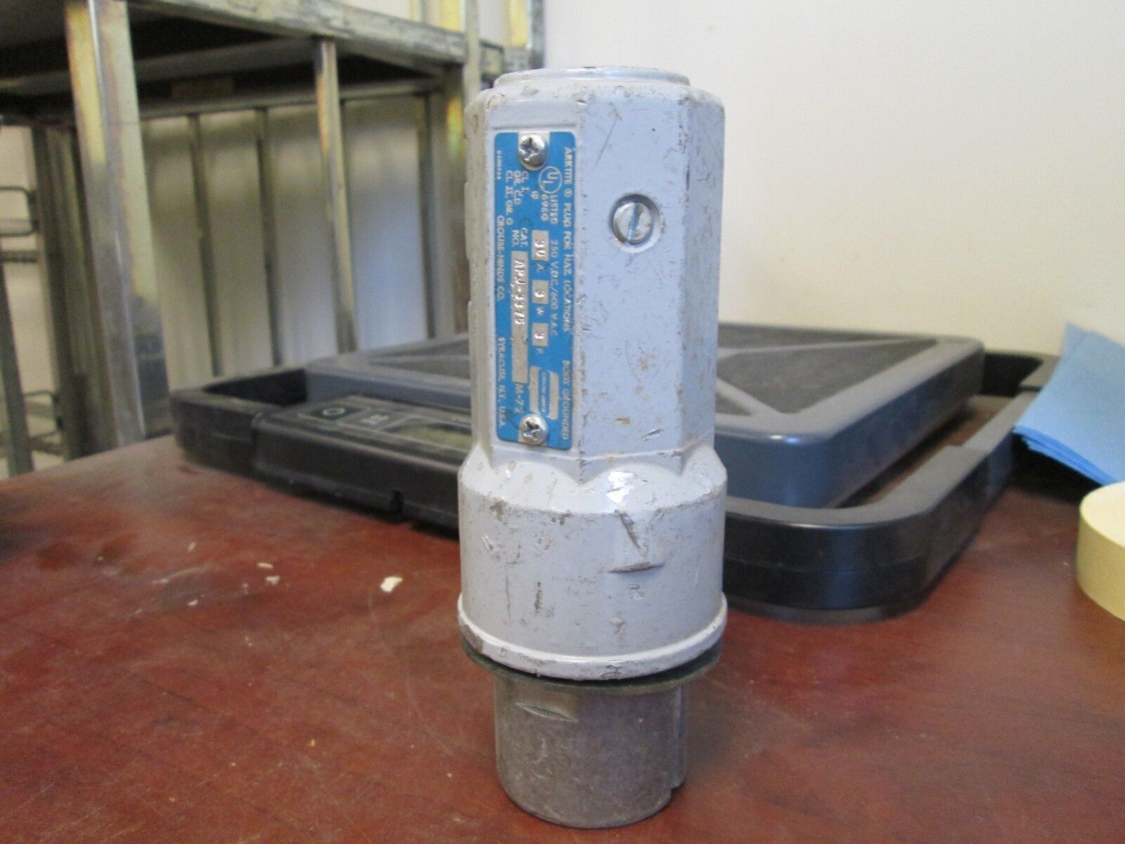 Crouse-Hinds Plug APJ-3375 30A 600V 3W 3P Used