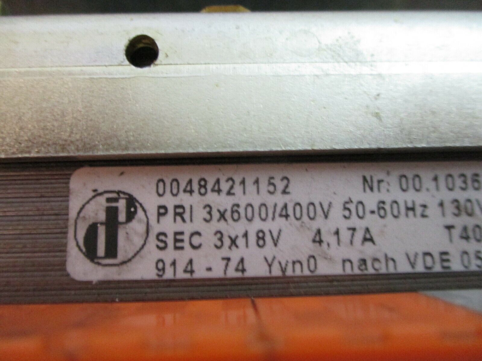 DIP Transformer 0048421152 130VA Pri: 600/400V 18V 3Ph 50-60Hz Used