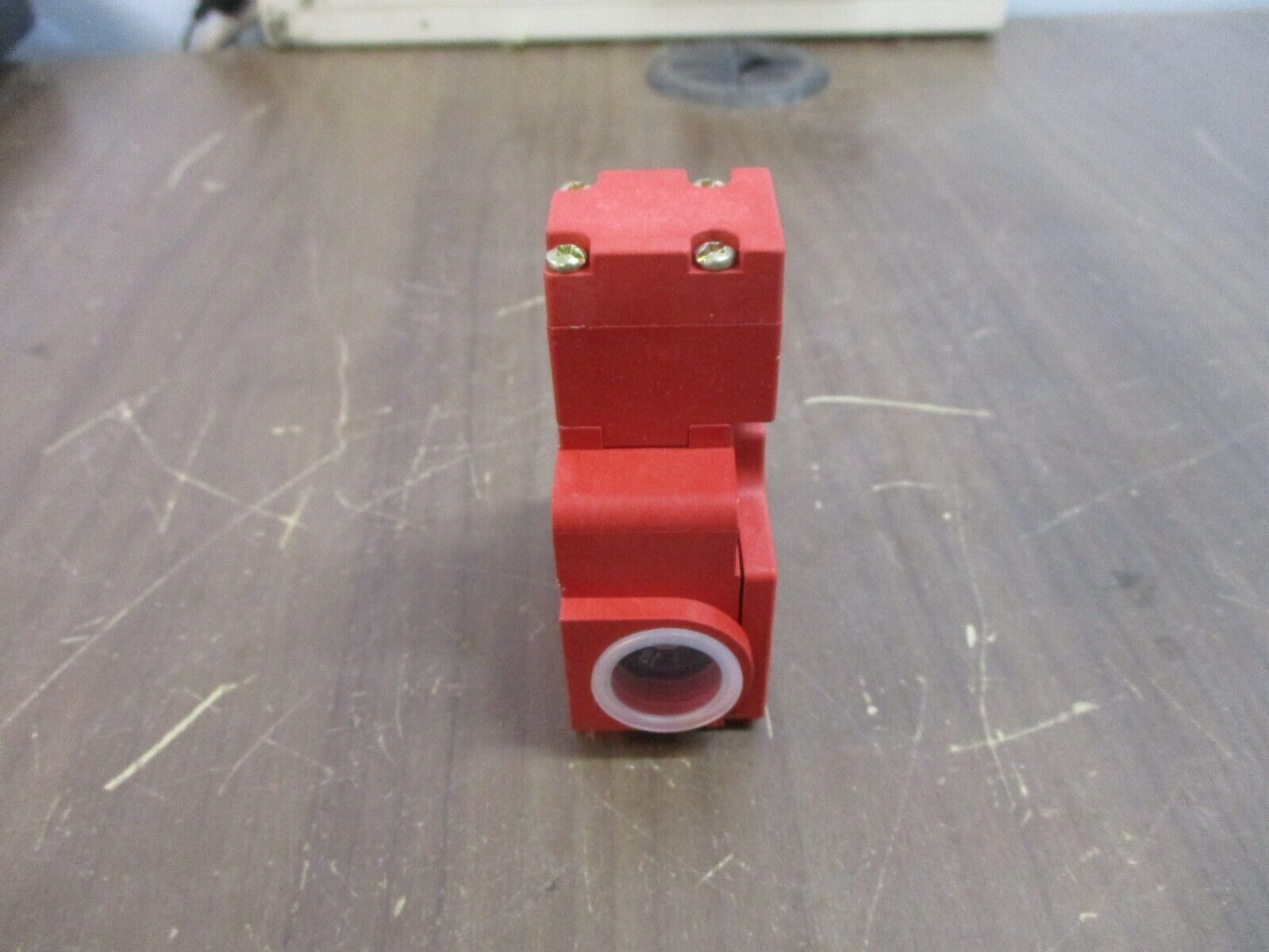 Telemecanique Limit Switch XCK T591H7 New Surplus
