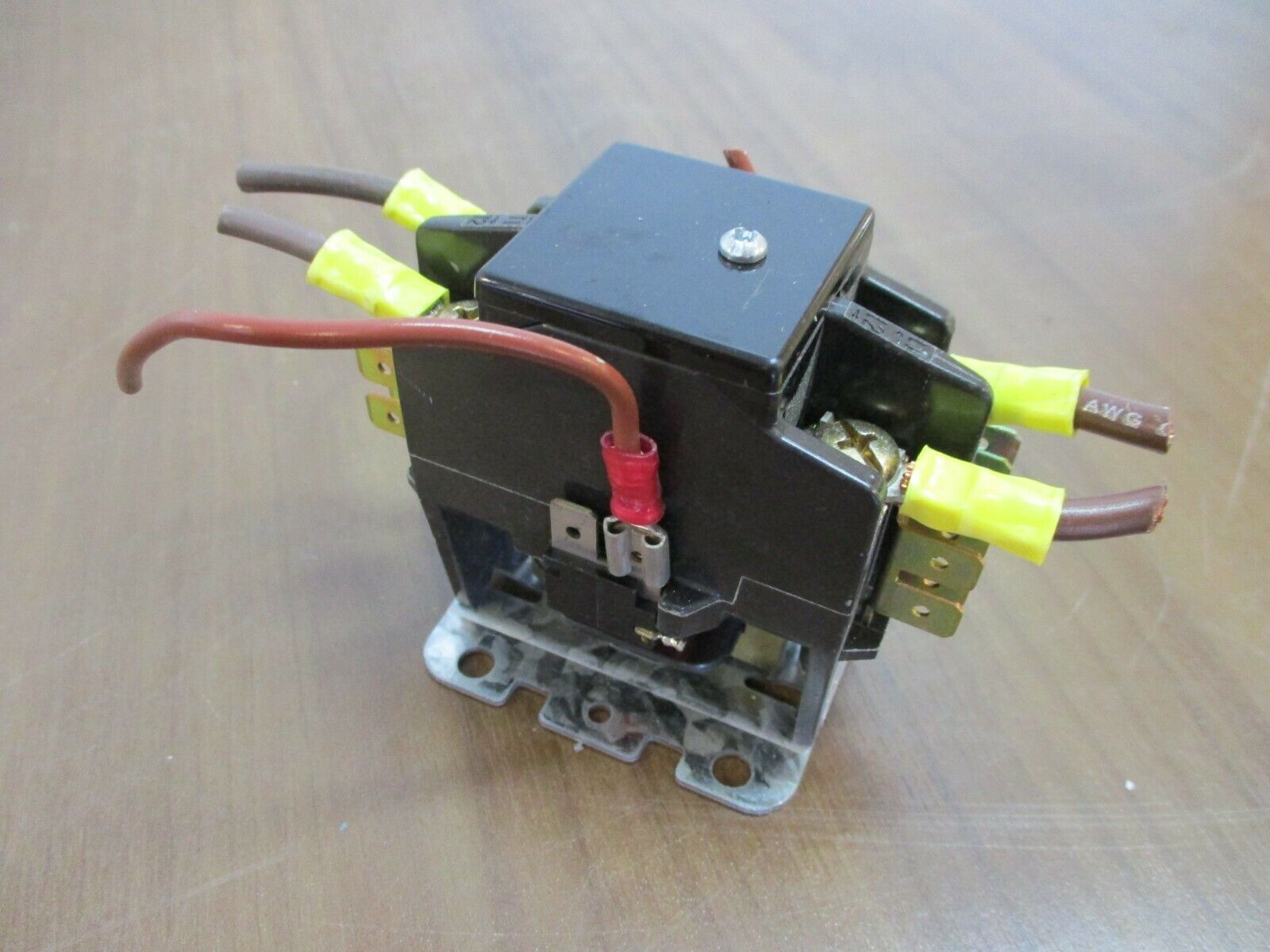 Furnas Contactor 45CG20AJB669R 24V Coil 20A 600V Used