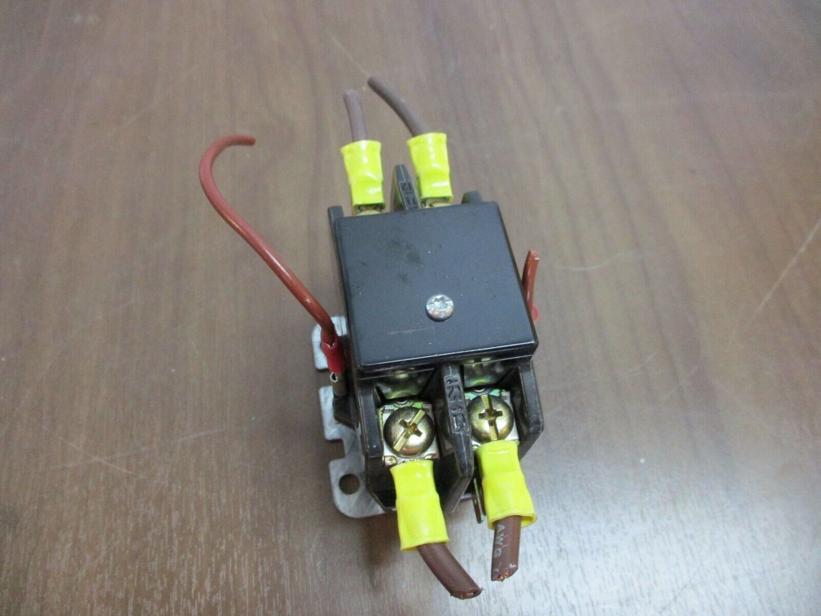 Furnas Contactor 45CG20AJB669R 24V Coil 20A 600V Used