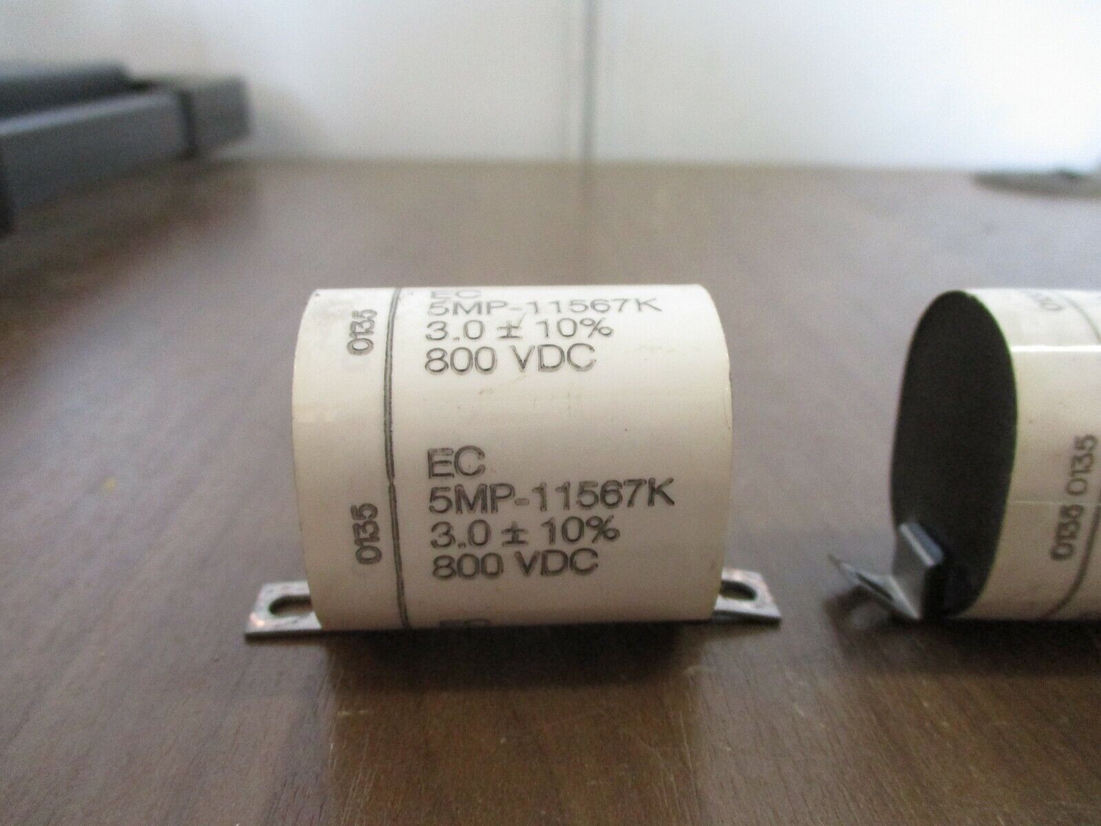 EC Capacitor 5MP-11567K 3.0 ± 10% 800VDC *Lot of 4* Used