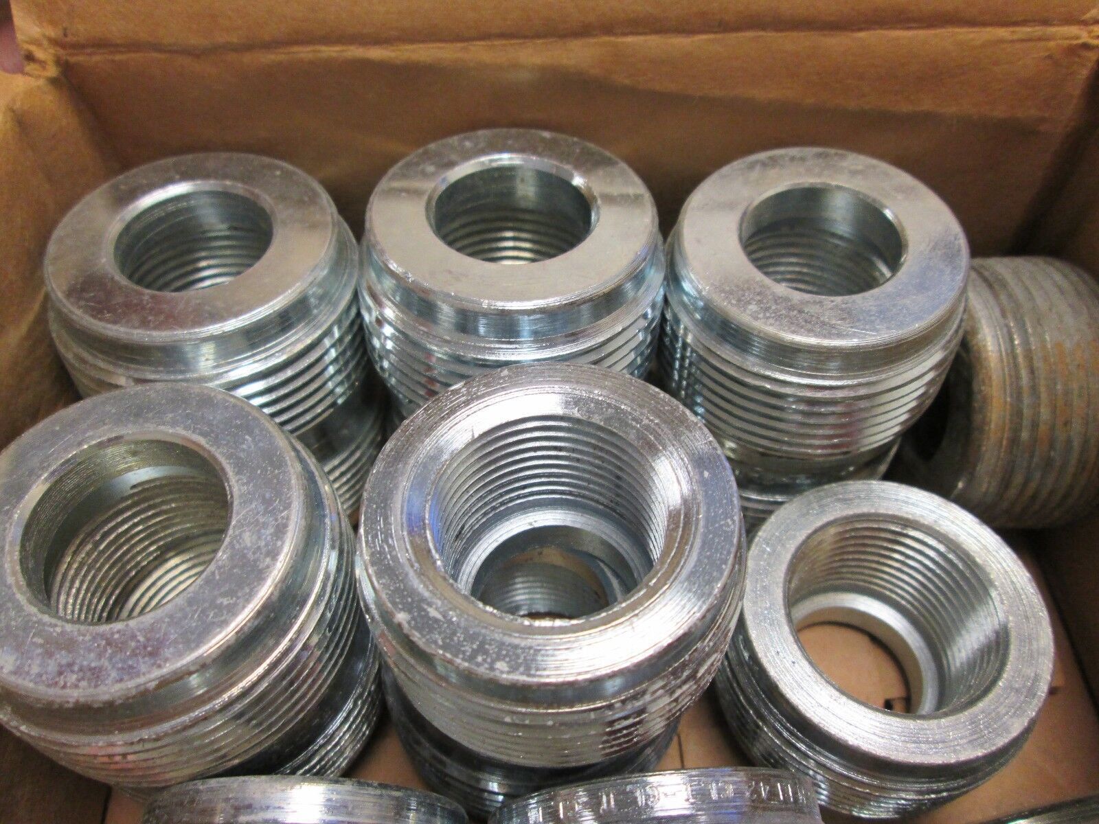 Misc Brands Conduit Hub Reducer Size 1-1/4"-3/4" Box of 15 New Surplus