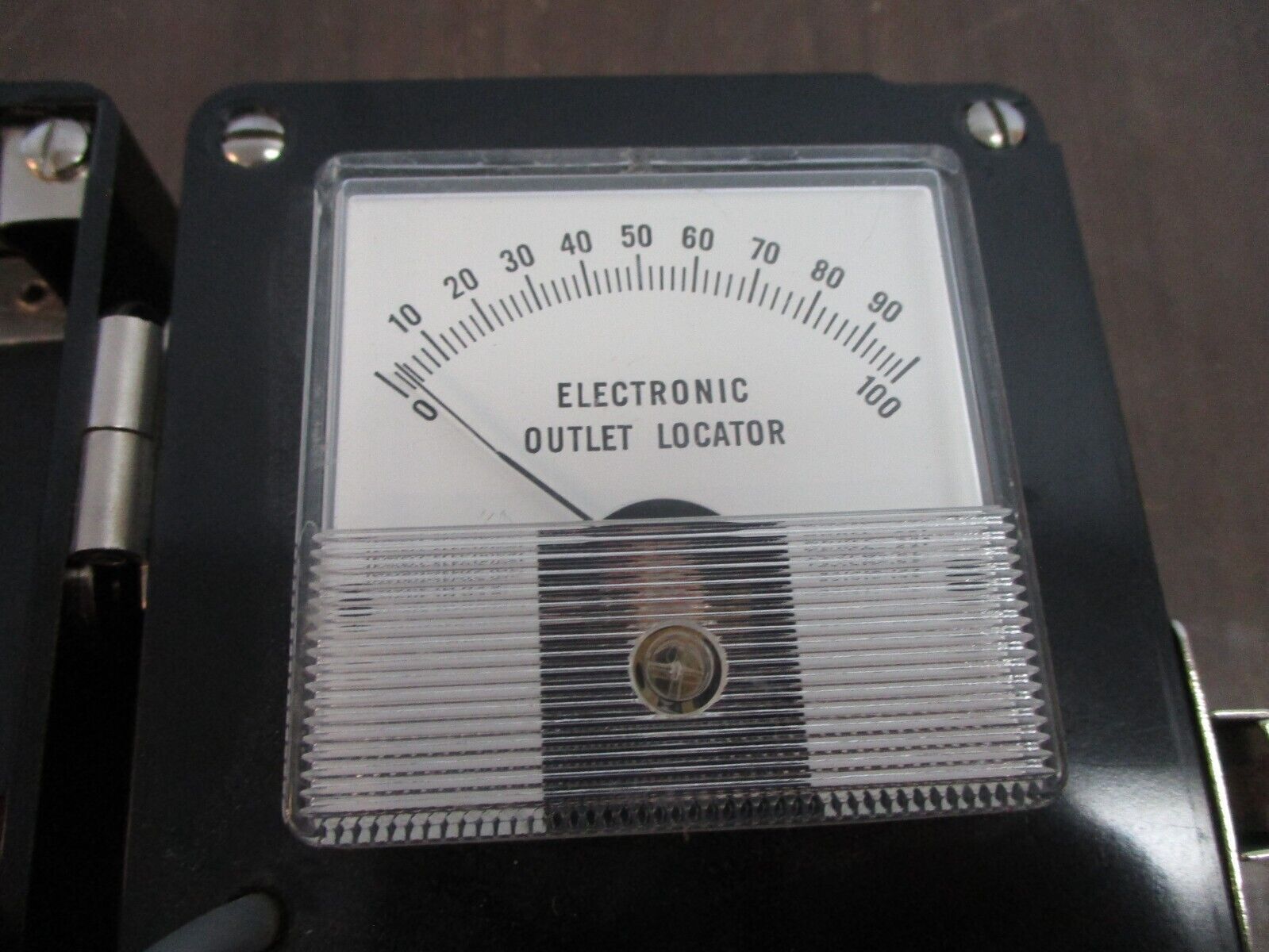 Jewell Electrical Plaster-Eye Electronic Outlet Locator 72T Used