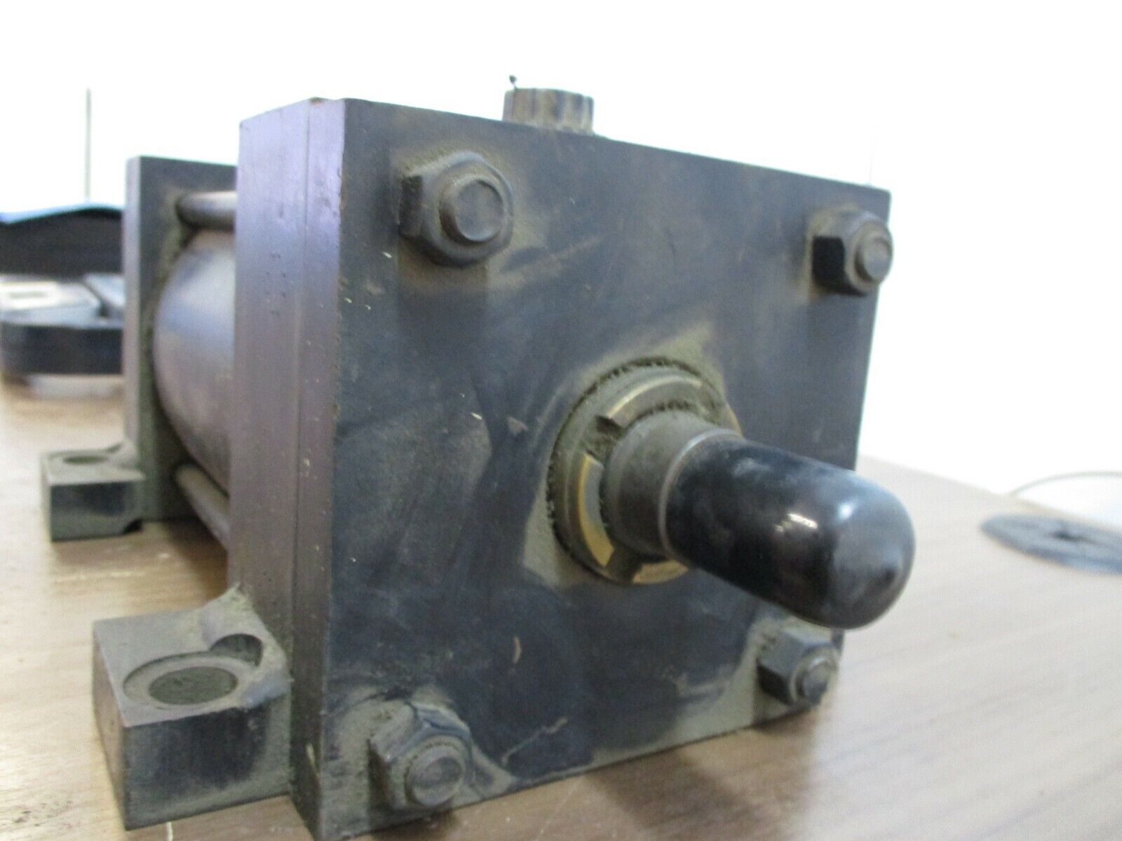 RWC Air Cylinder 8903-07-104 250 PSI Used