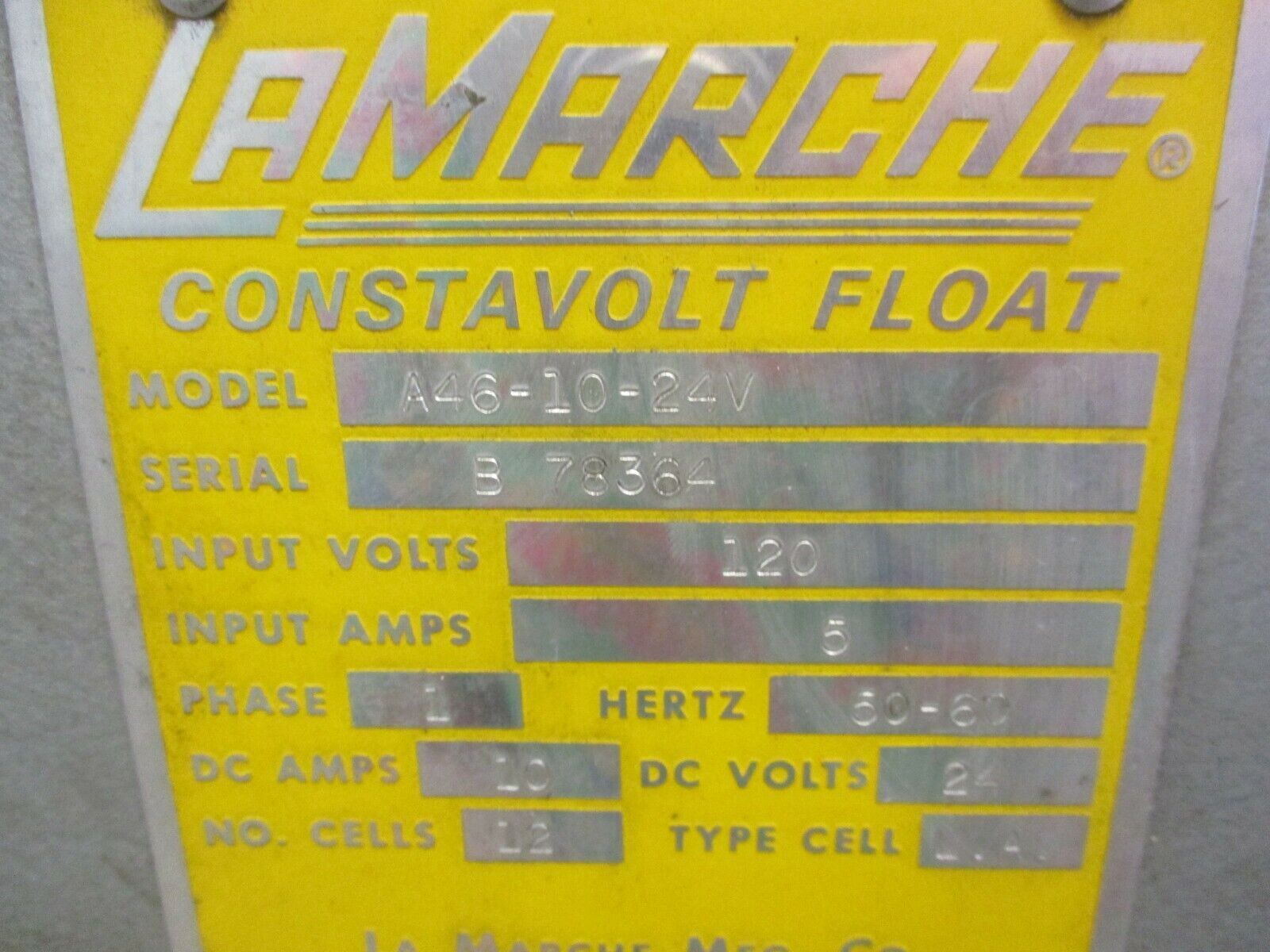 La Marche ConstaVolt Float Battery Charger A46-10-24V *Broken Volt Meter* Used