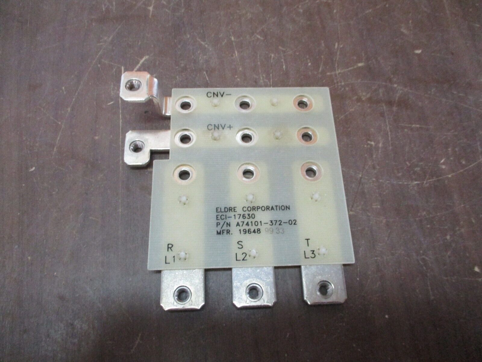 Eldre ECI-17630 Bus Bar A74101-372-02 Used