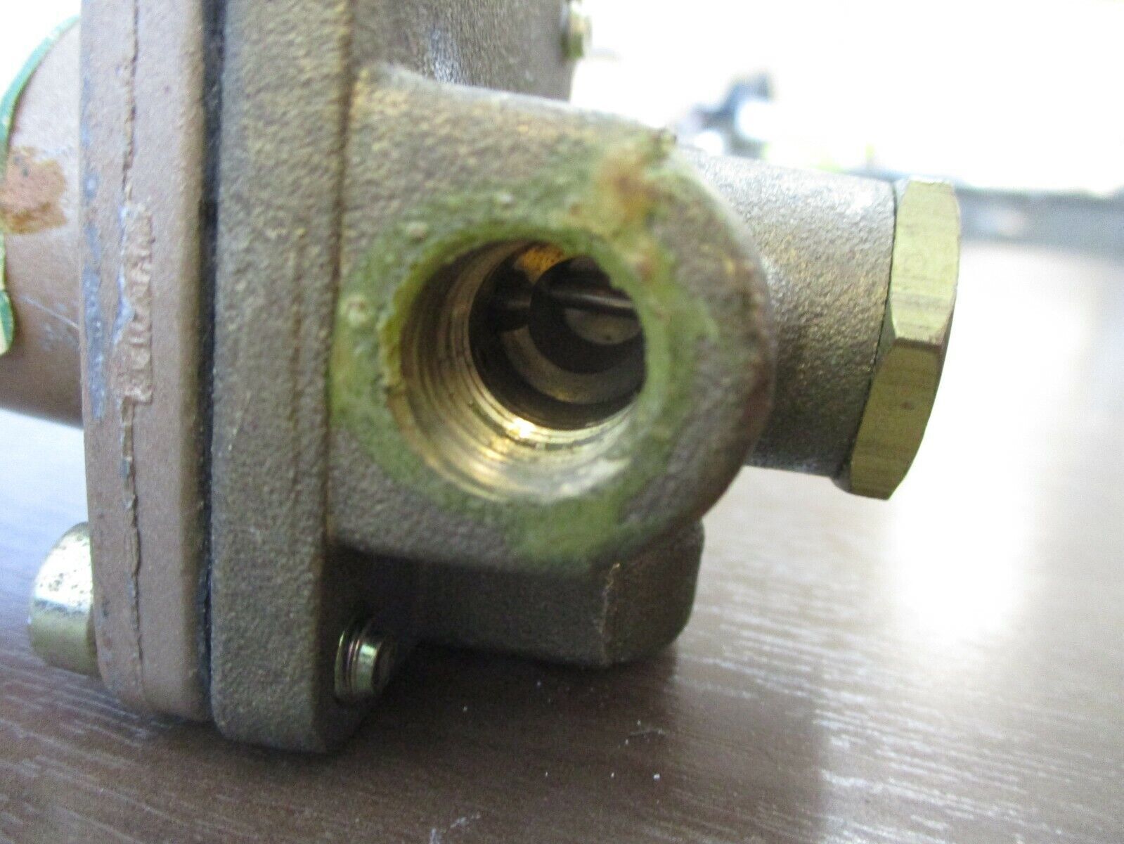 Watts Pressure Regulator 2-26A 3-50PSI Used