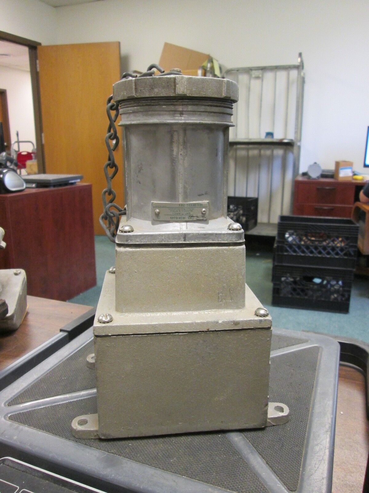 RussellStoll Receptacle w/ Base JRSR1034H 100A 600V 3P 4W Used