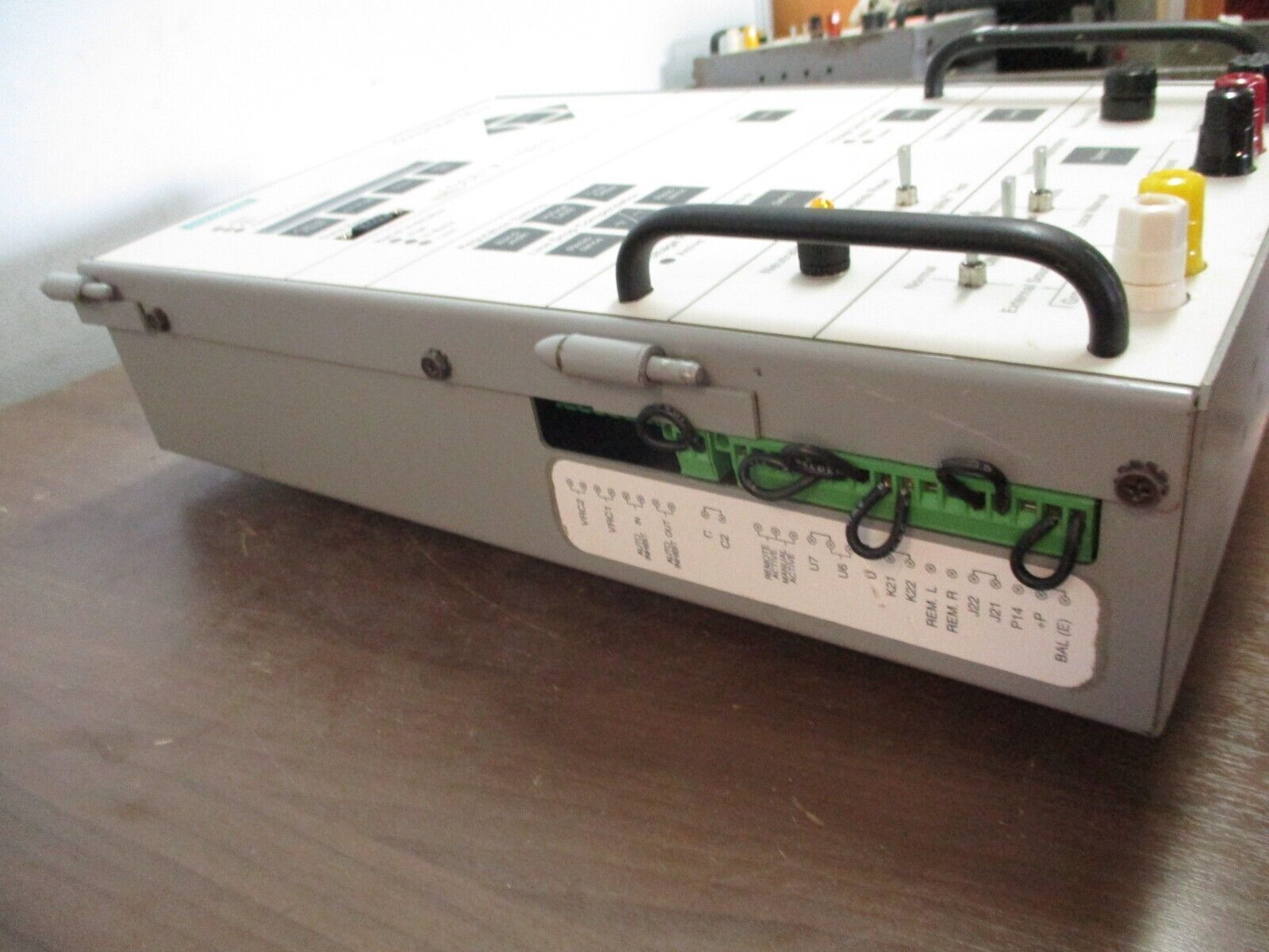 Siemens Accu/Stat MJ-X Voltage Regulator Control Panel S-64138 Used