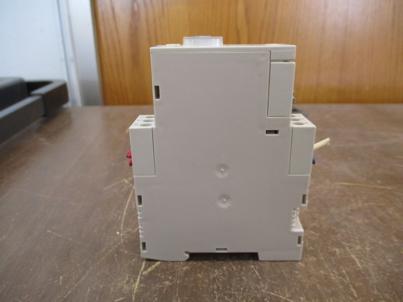 Crouzet Liquid Level Relay 84 870 203 Sensitivity: 5-100k Ohms Used