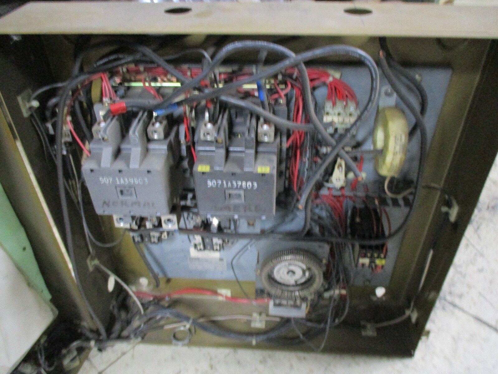 Kohler Automatic Transfer Panel 2T0624 70A 240V 2P 1Ph 3W 60Hz Used