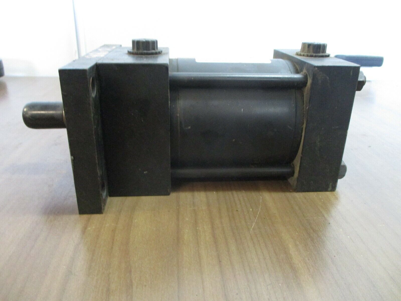 RWC Air Cylinder 884722106 250PSI Used