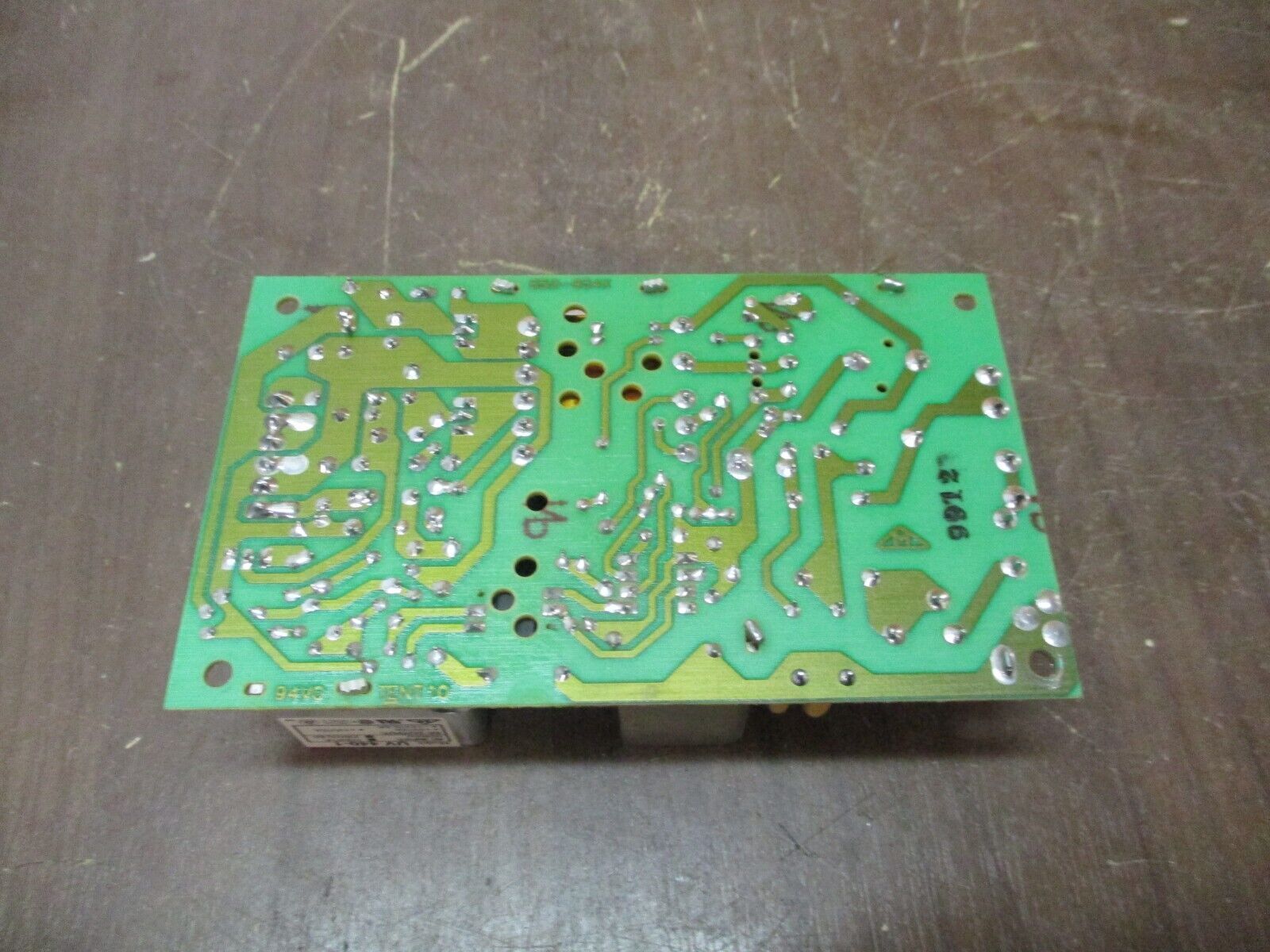 Tri-Mag Power Supply UV 440-1 Used