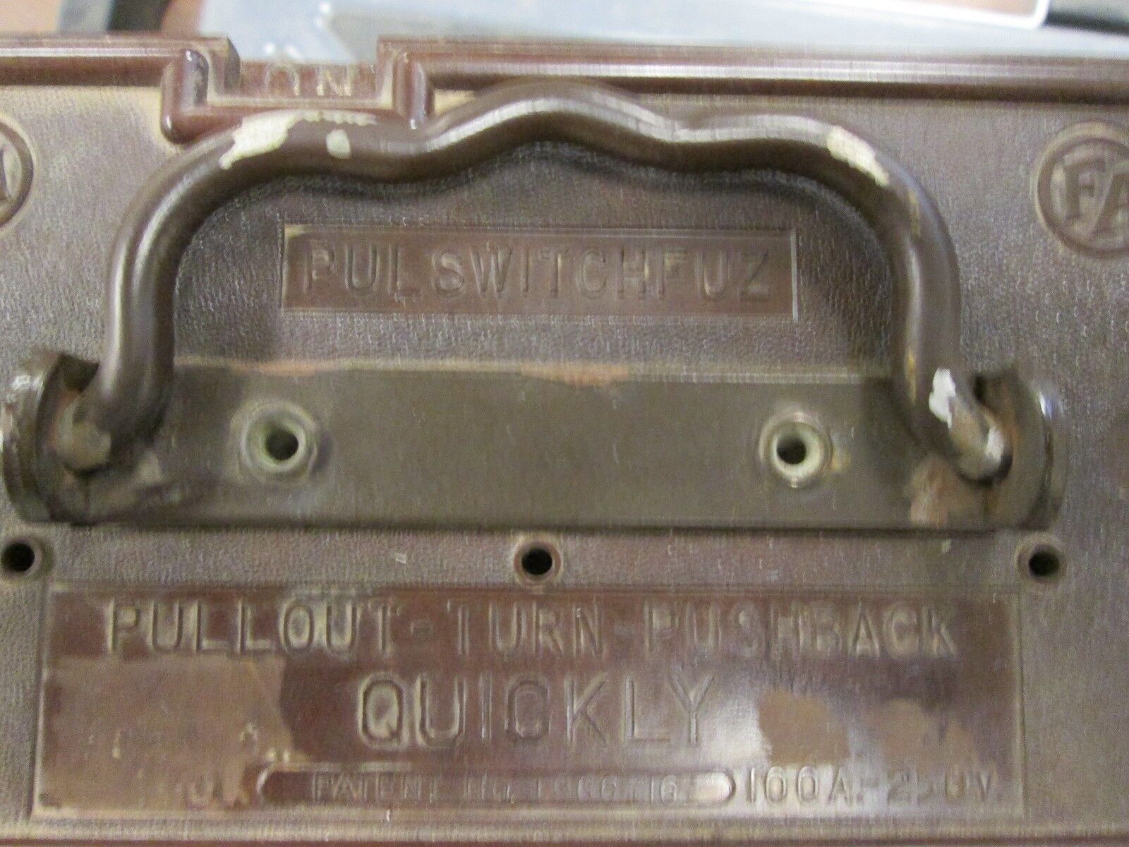 Frank Adams Pullswitch Fuse 60a 250v Class R Fuse 3 Pole Vertical Fuse Used