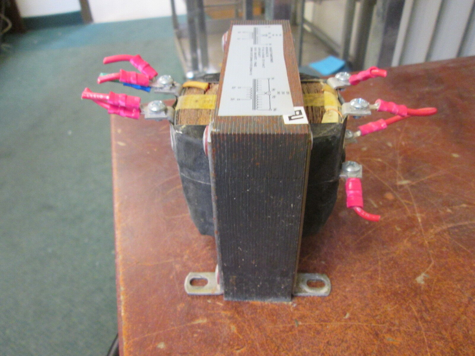 Badger Transformer 31-0128-00 150 VA 1-Ph Pri: 240/480V Sec: 120V Used