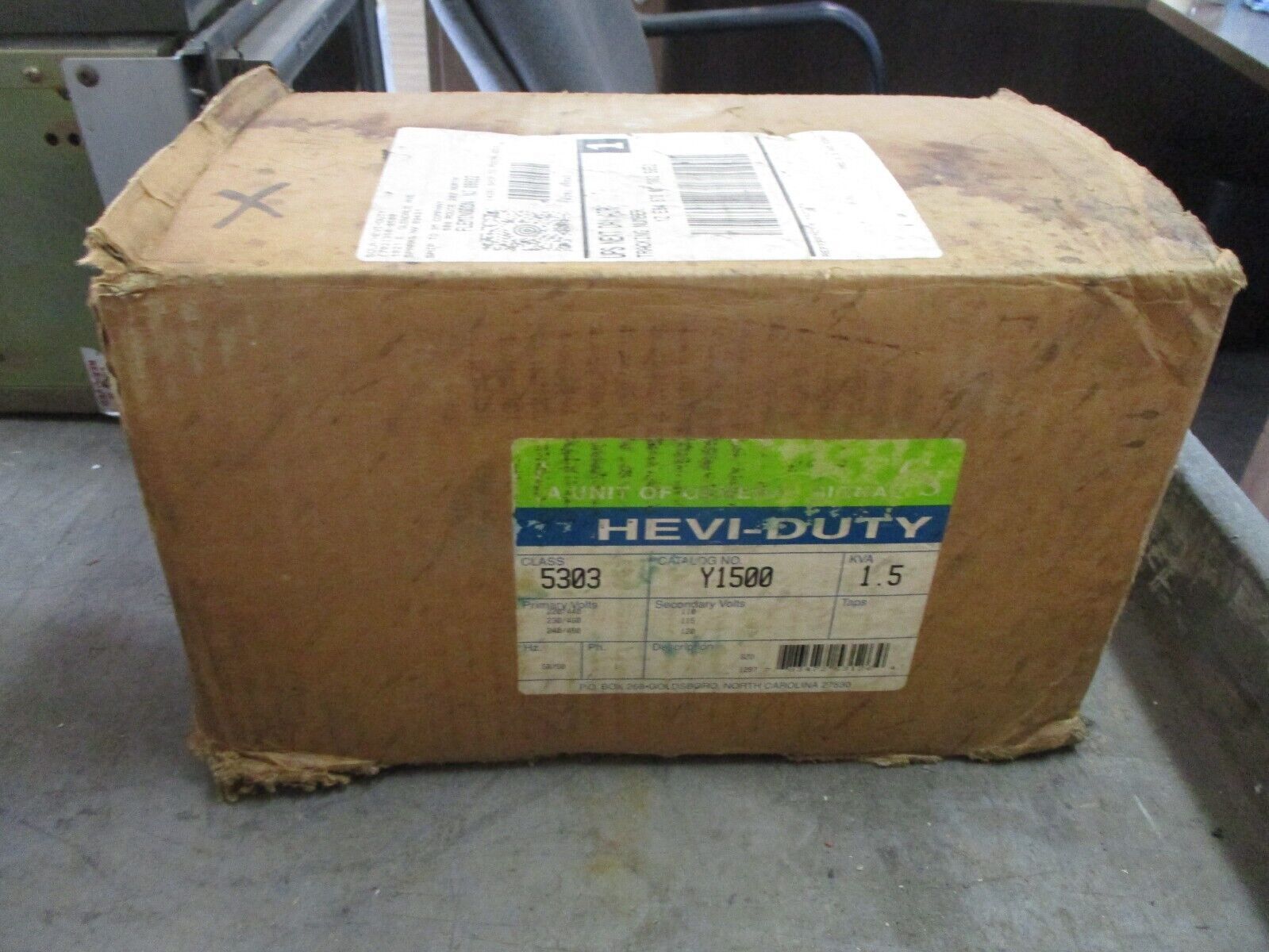 Hevi-Duty Control Transformer Y1500 1.5kVA Pri: 240/480V Sec: 120V 50/60Hz 1Ph