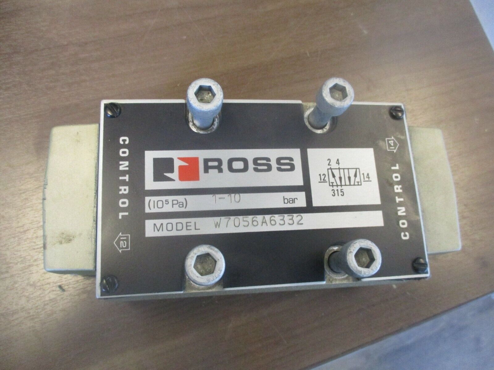 Ross Spool & Sleeve Valve W7056A6332 1-10 bar Used