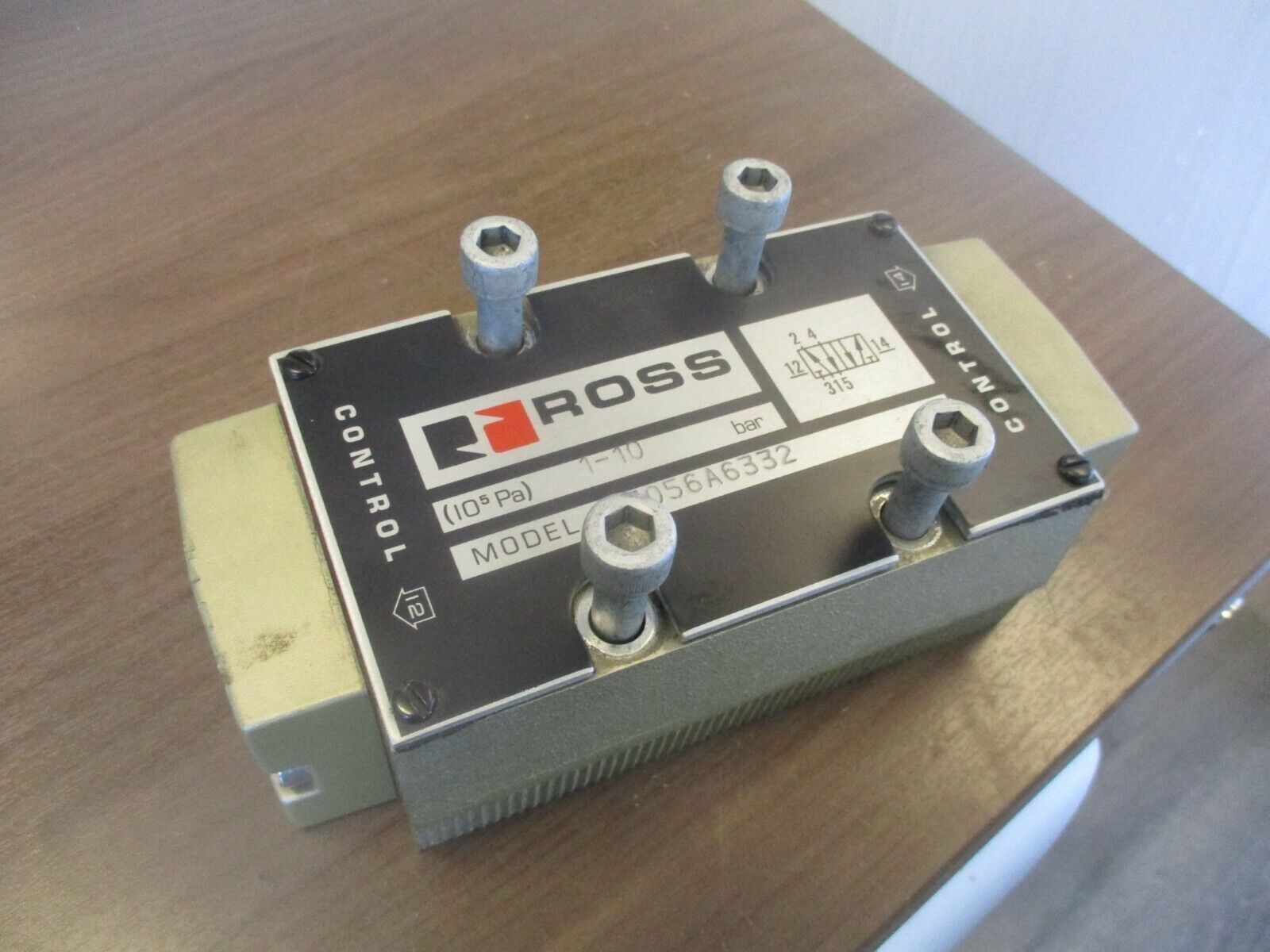 Ross Spool & Sleeve Valve W7056A6332 1-10 bar Used